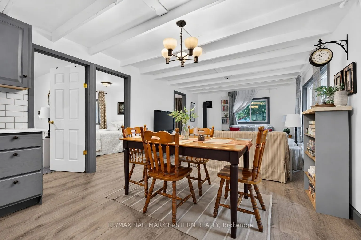 422 Island View Road #9