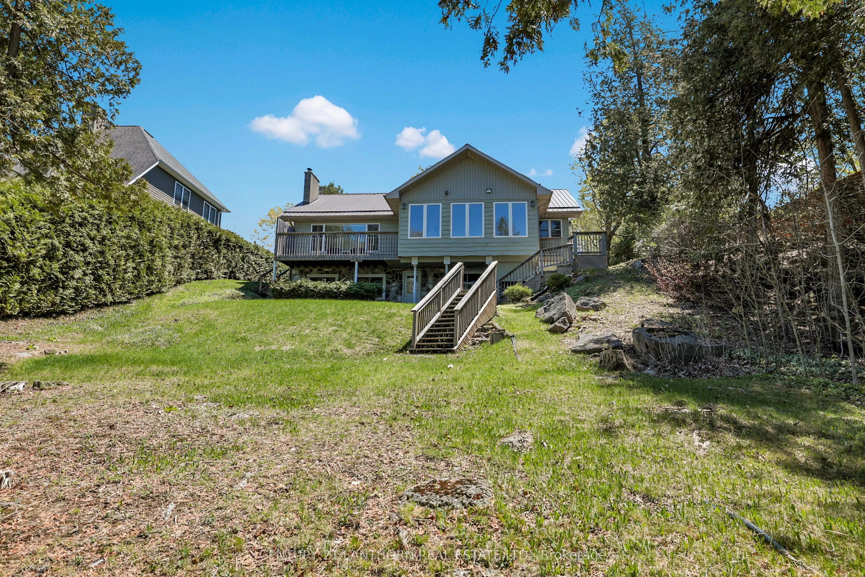 251 High Shore Road
