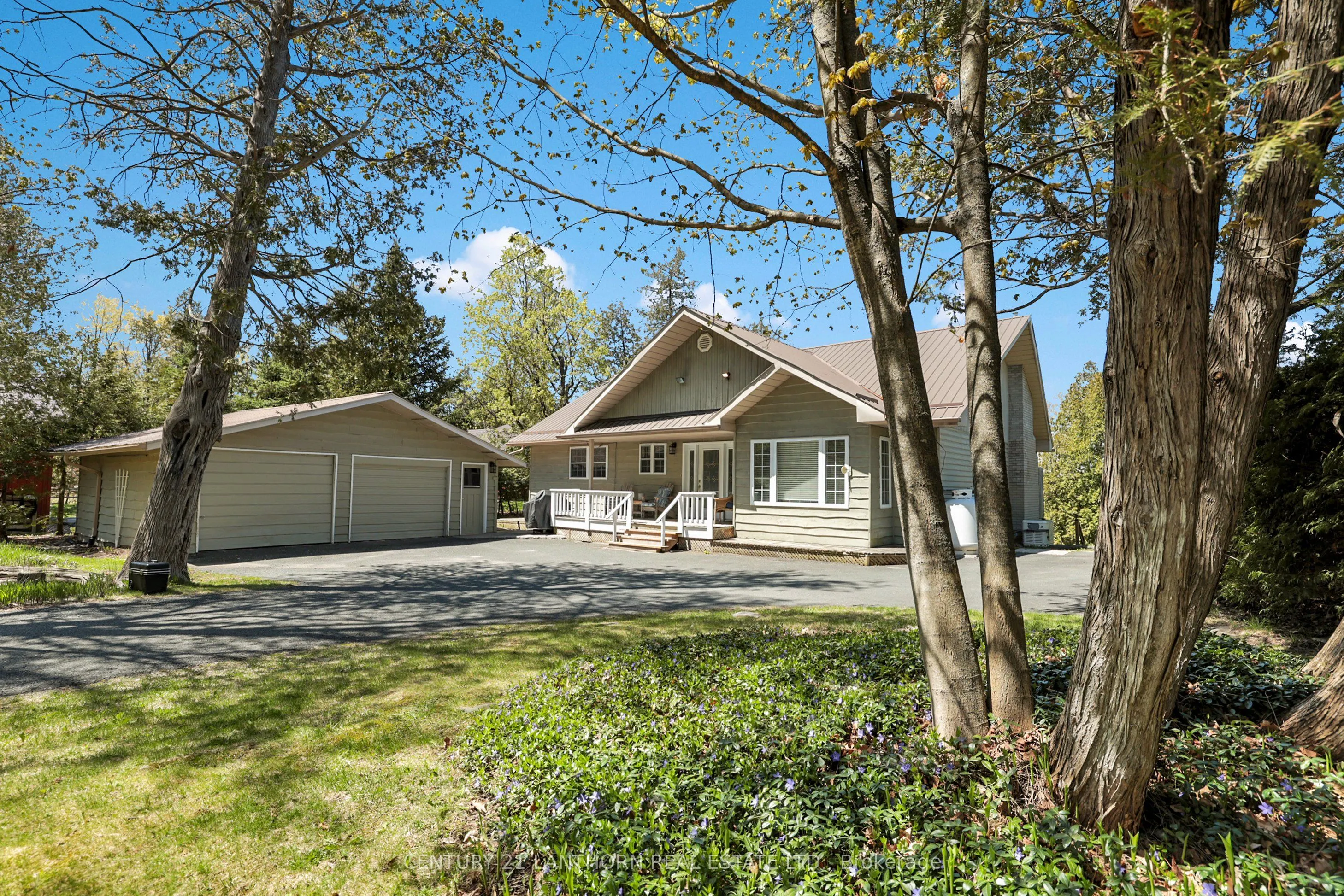 251 High Shore Road