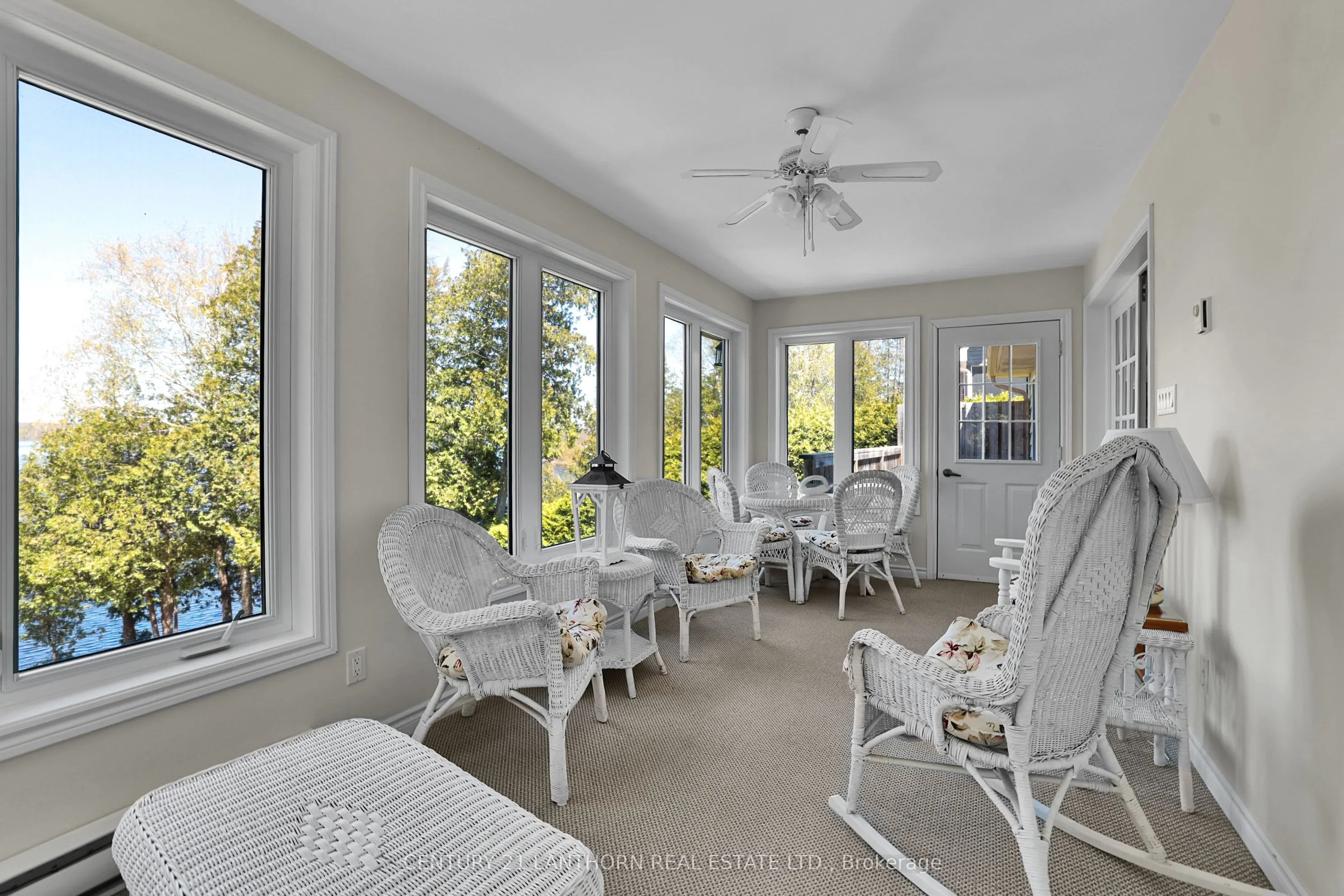 251 High Shore Road