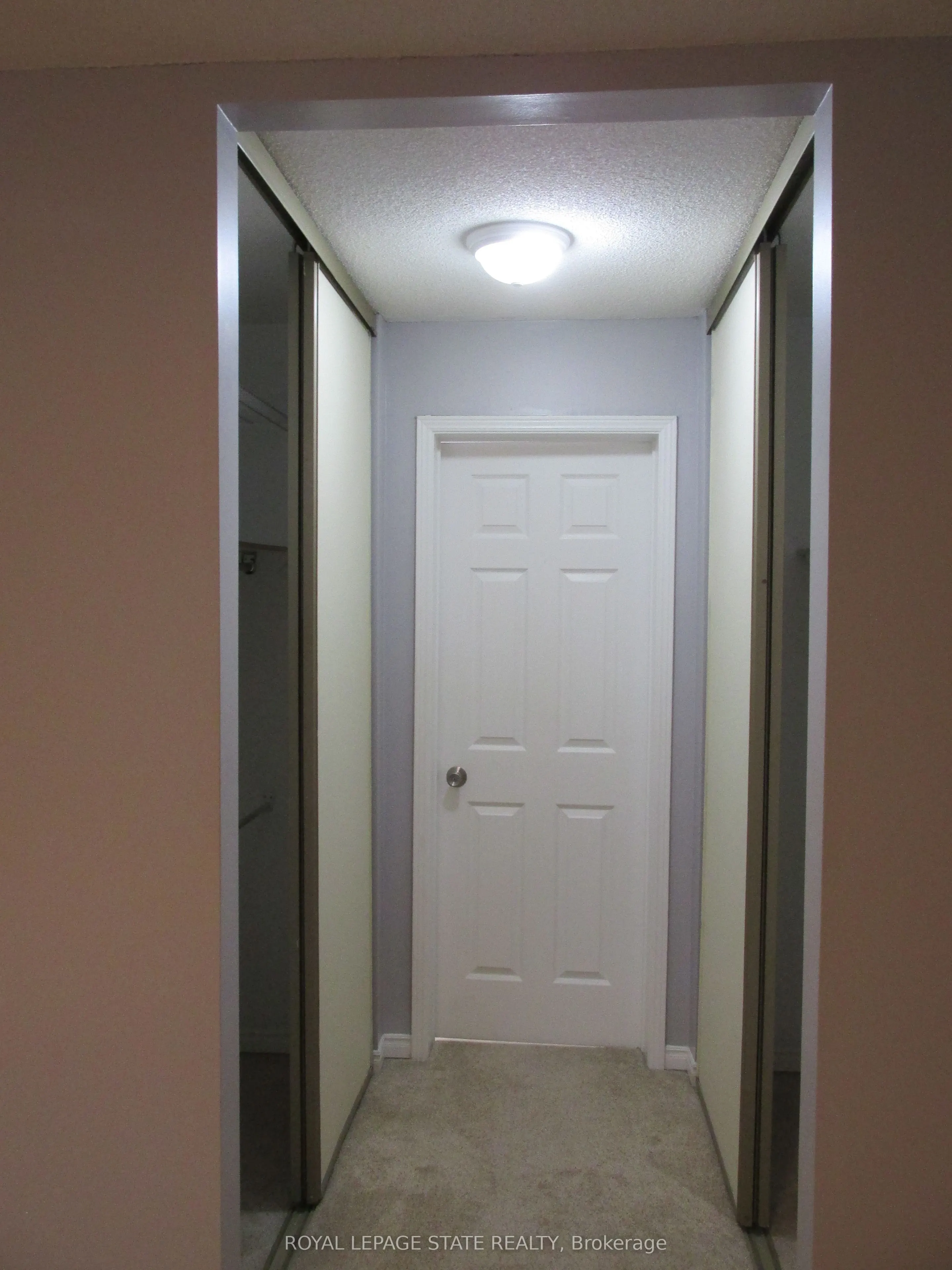 5 Niagara Street #203