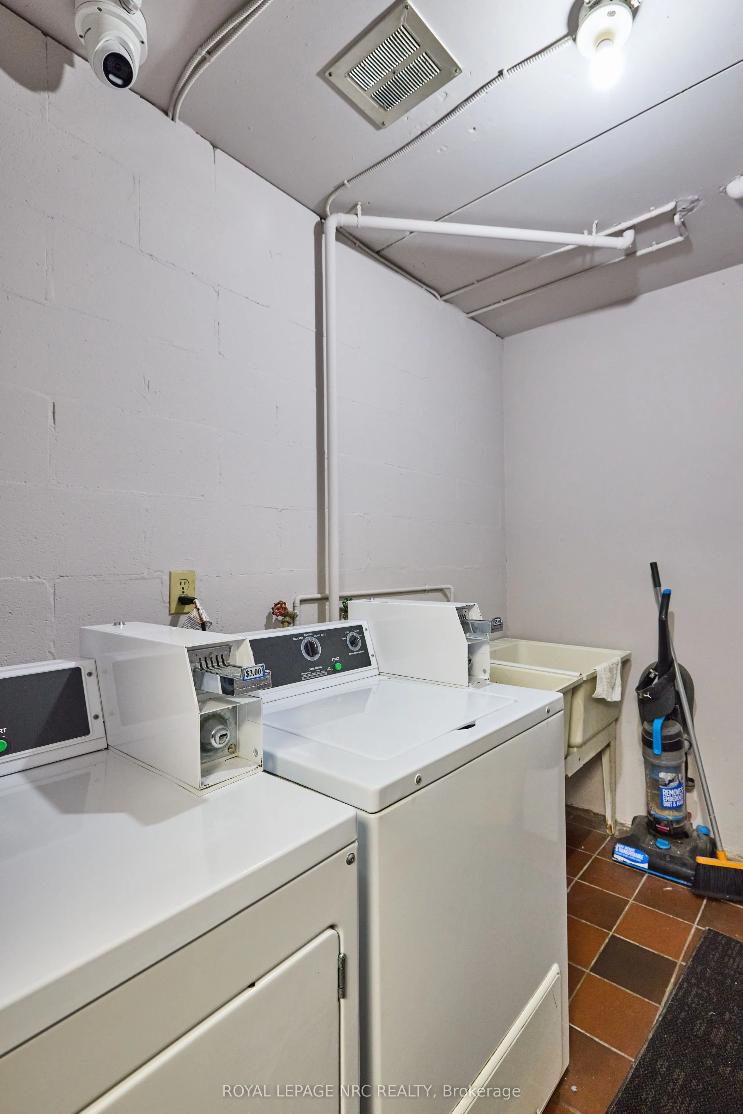 4839 Drummond Road #11