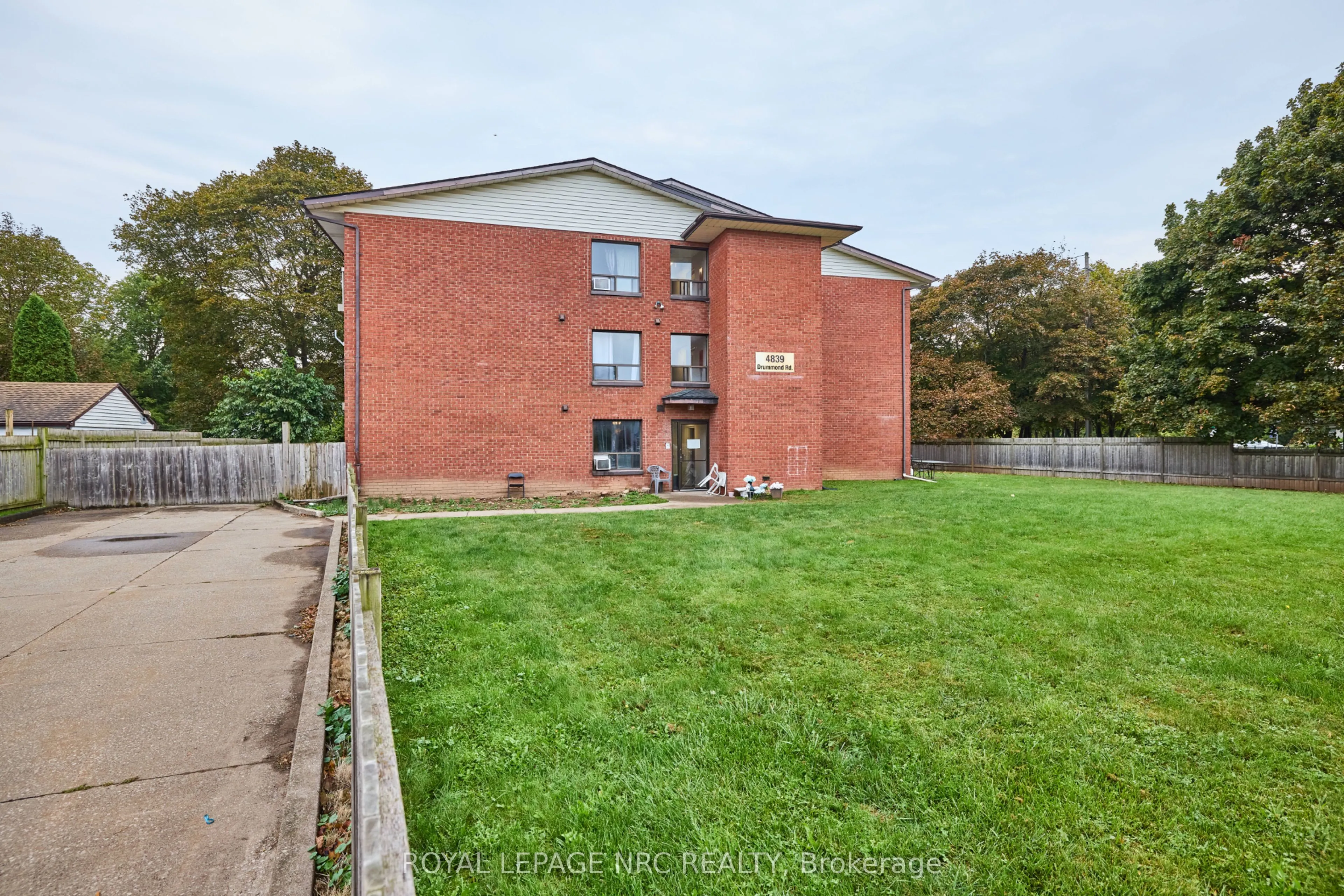 4839 Drummond Road #11