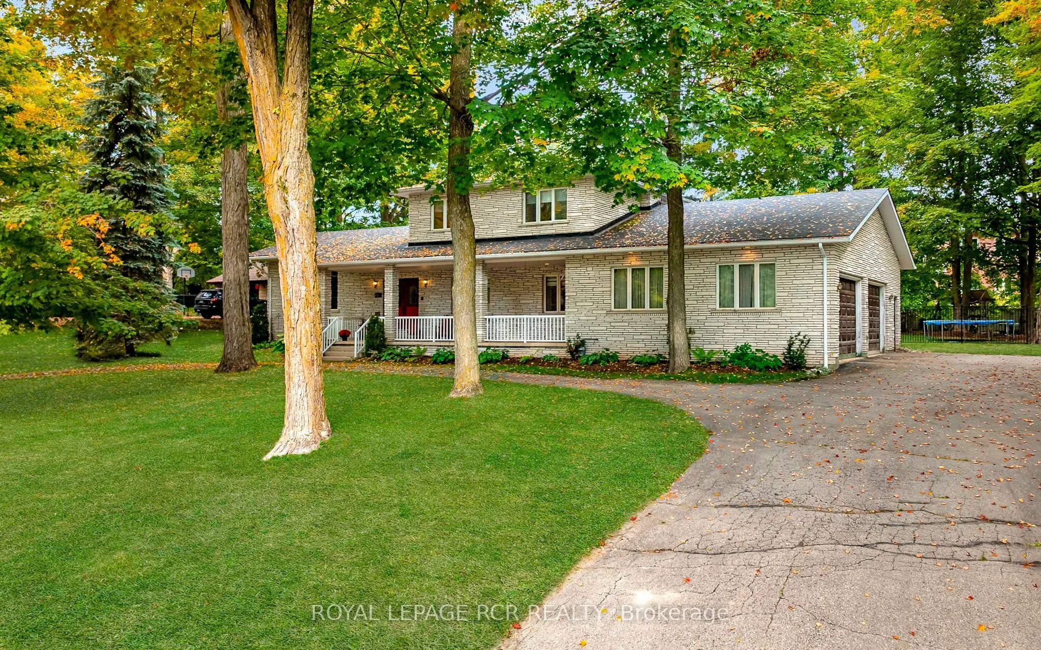 113 Birch Grove
