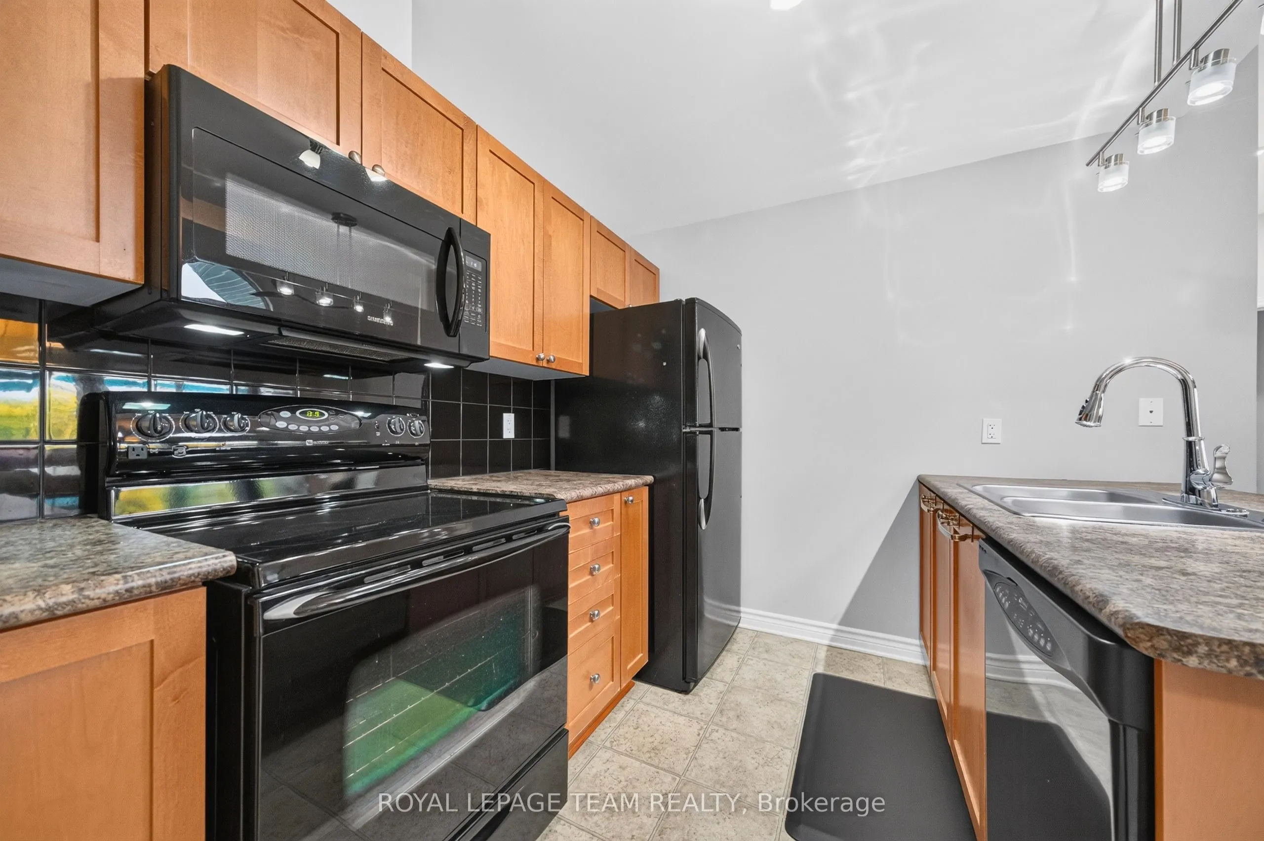 173-C Crestway Drive #C