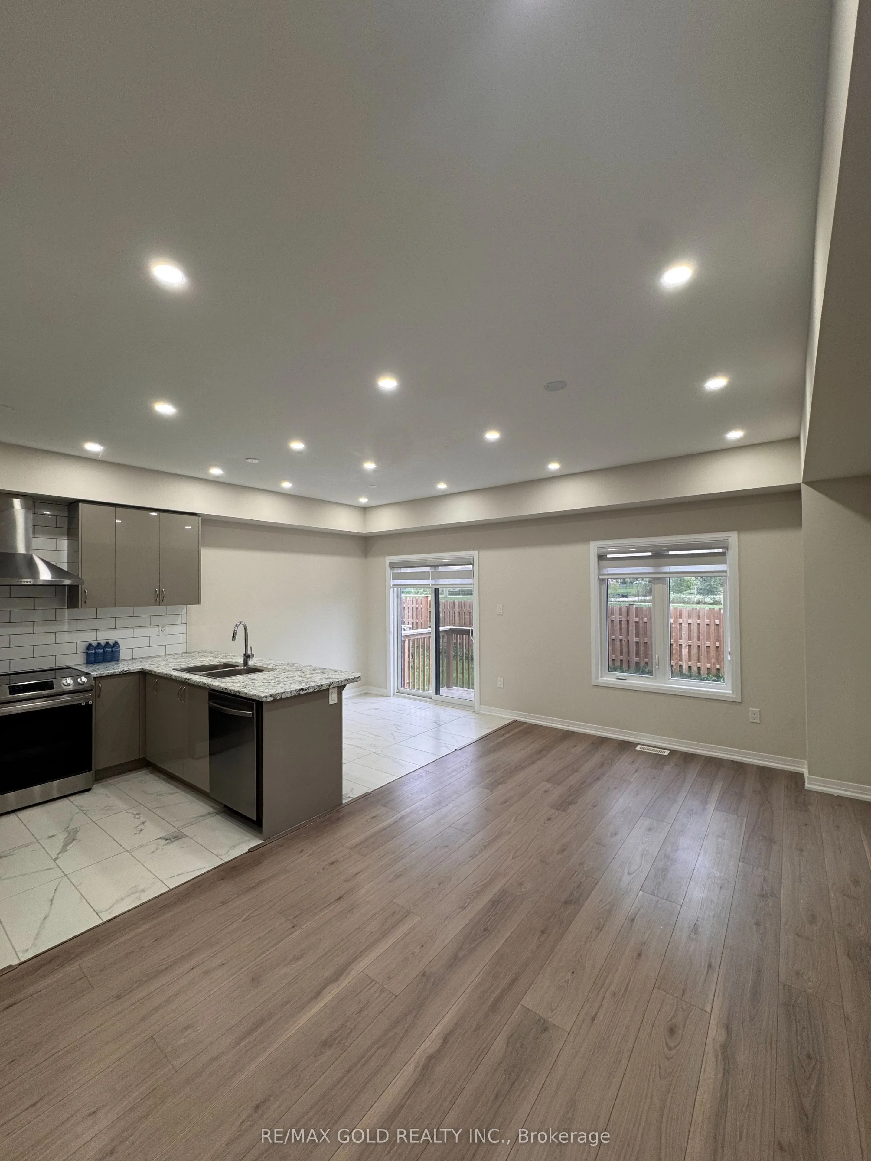 31 George Brier Drive W