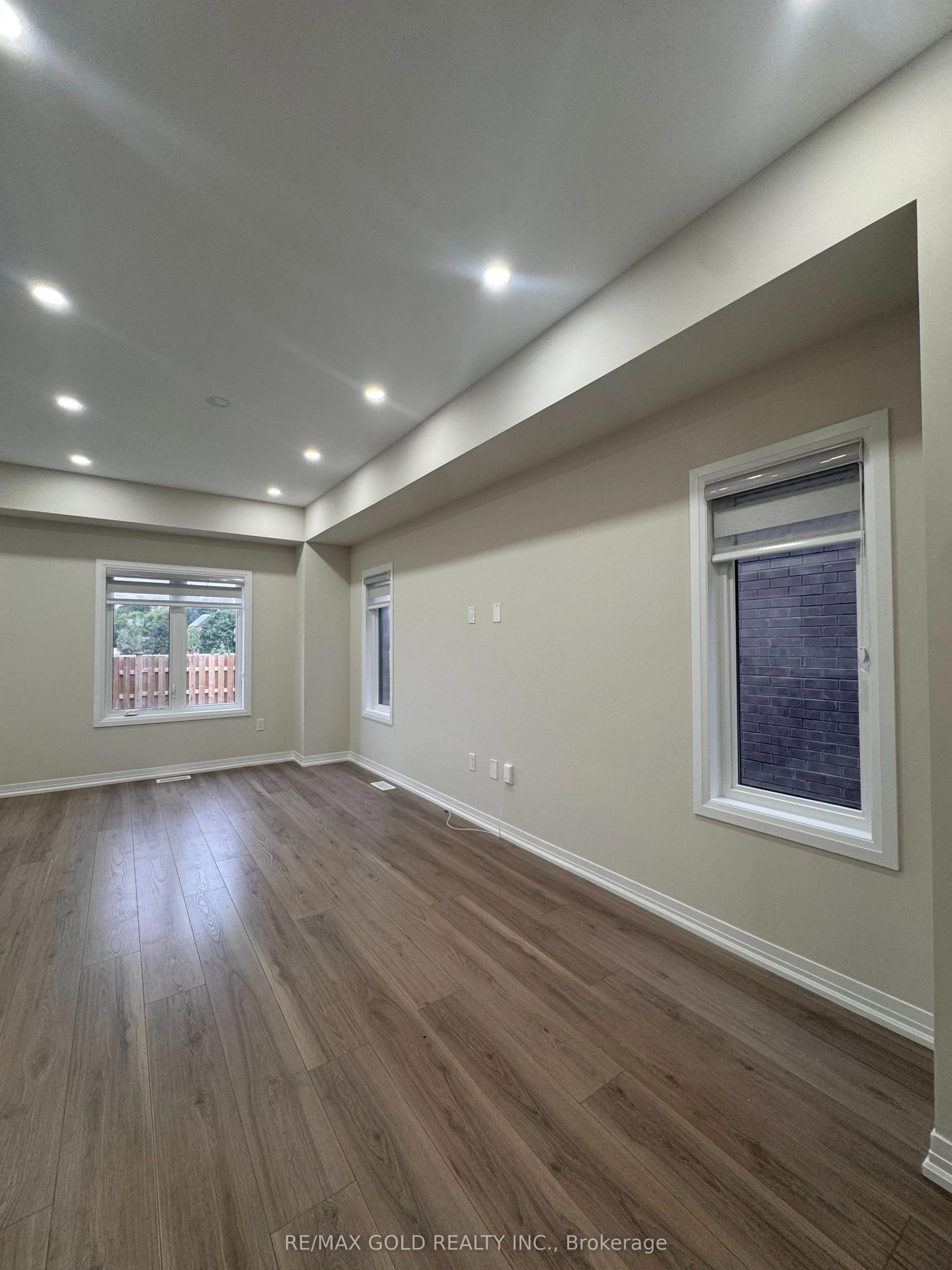 31 George Brier Drive W