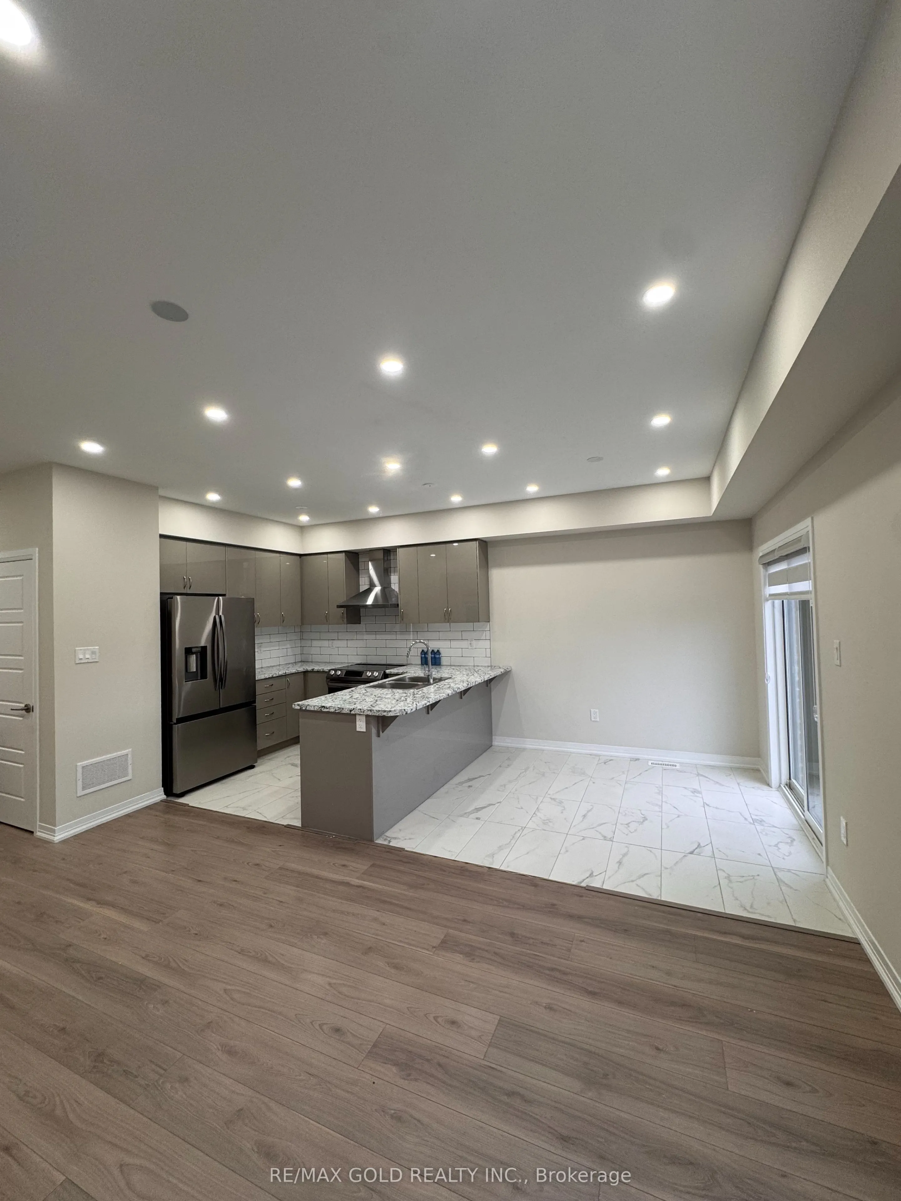 31 George Brier Drive W