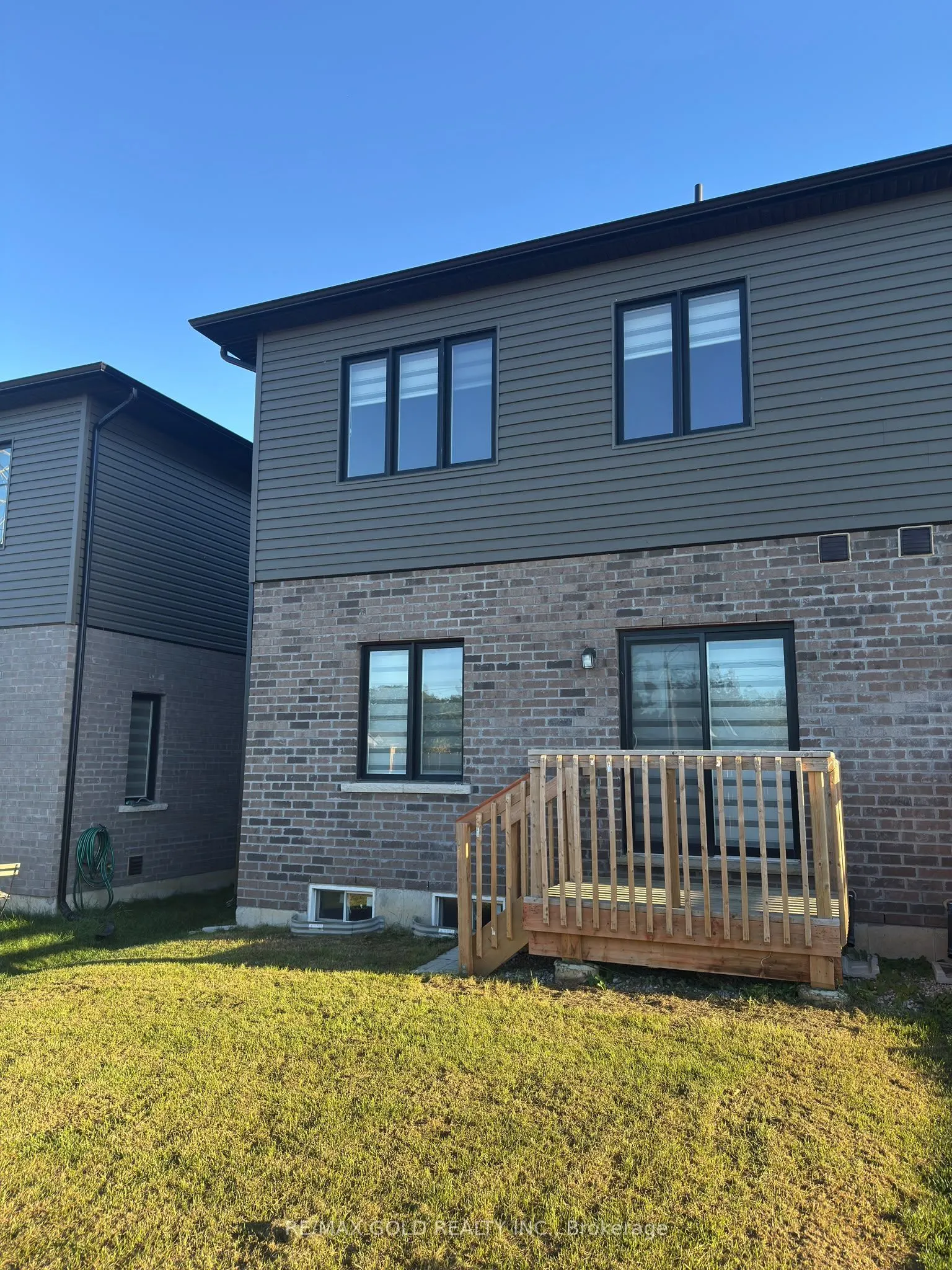 31 George Brier Drive W