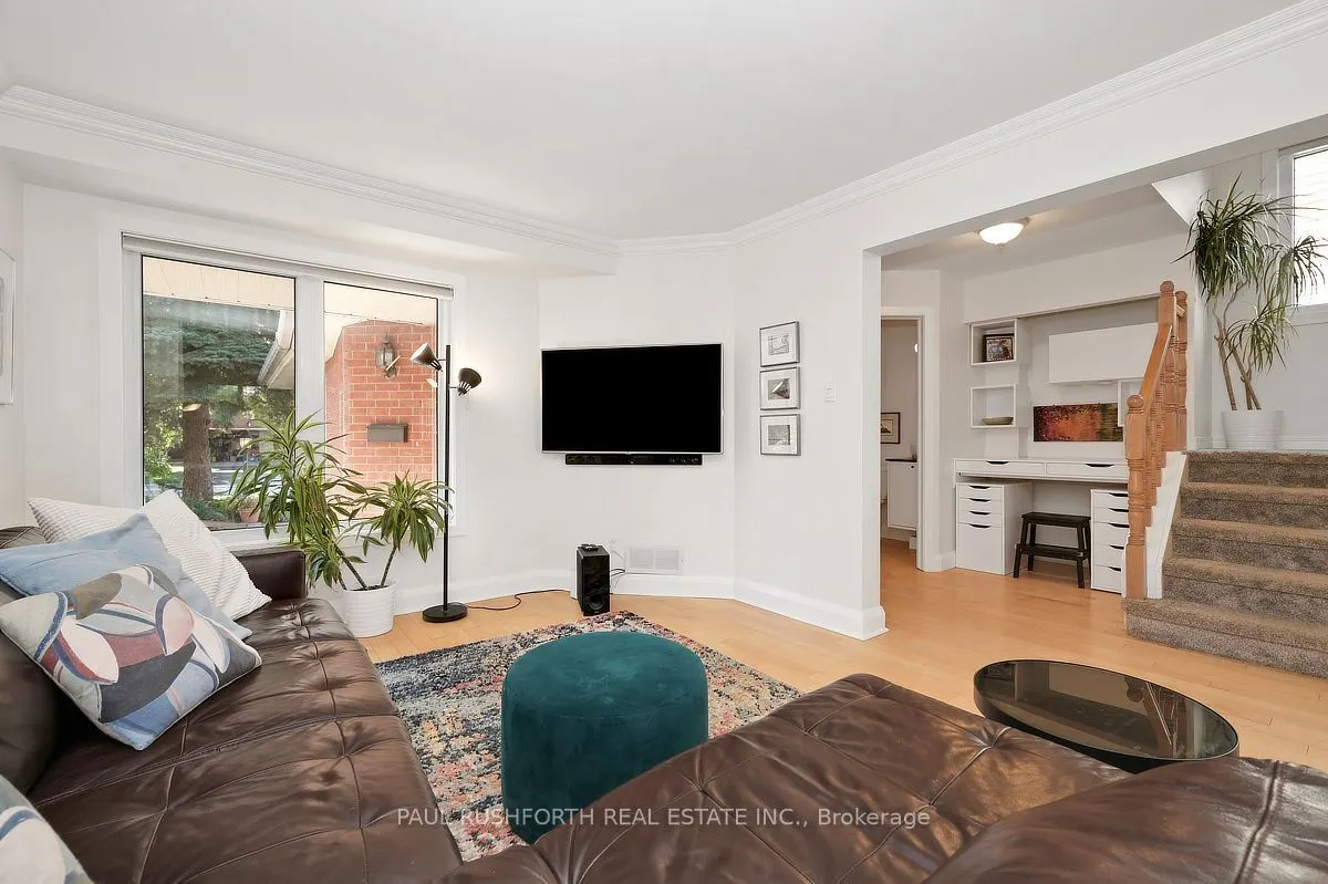 11 Avonhurst Avenue