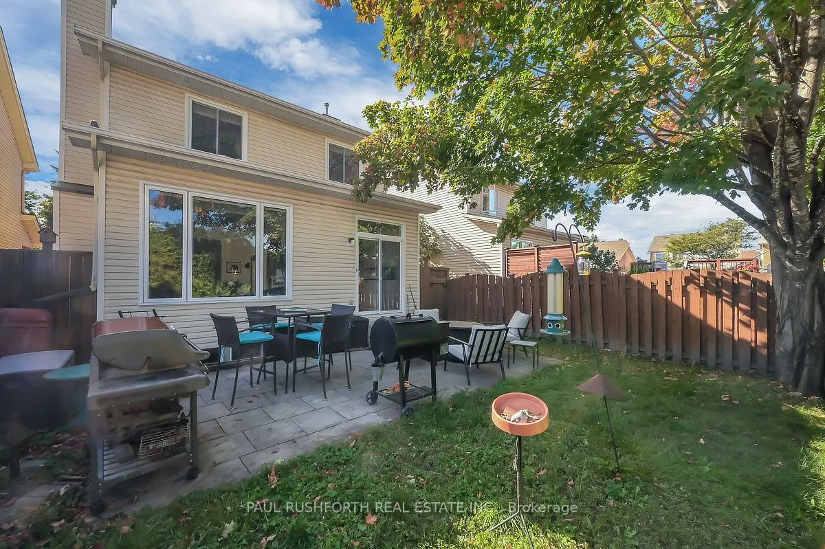 11 Avonhurst Avenue