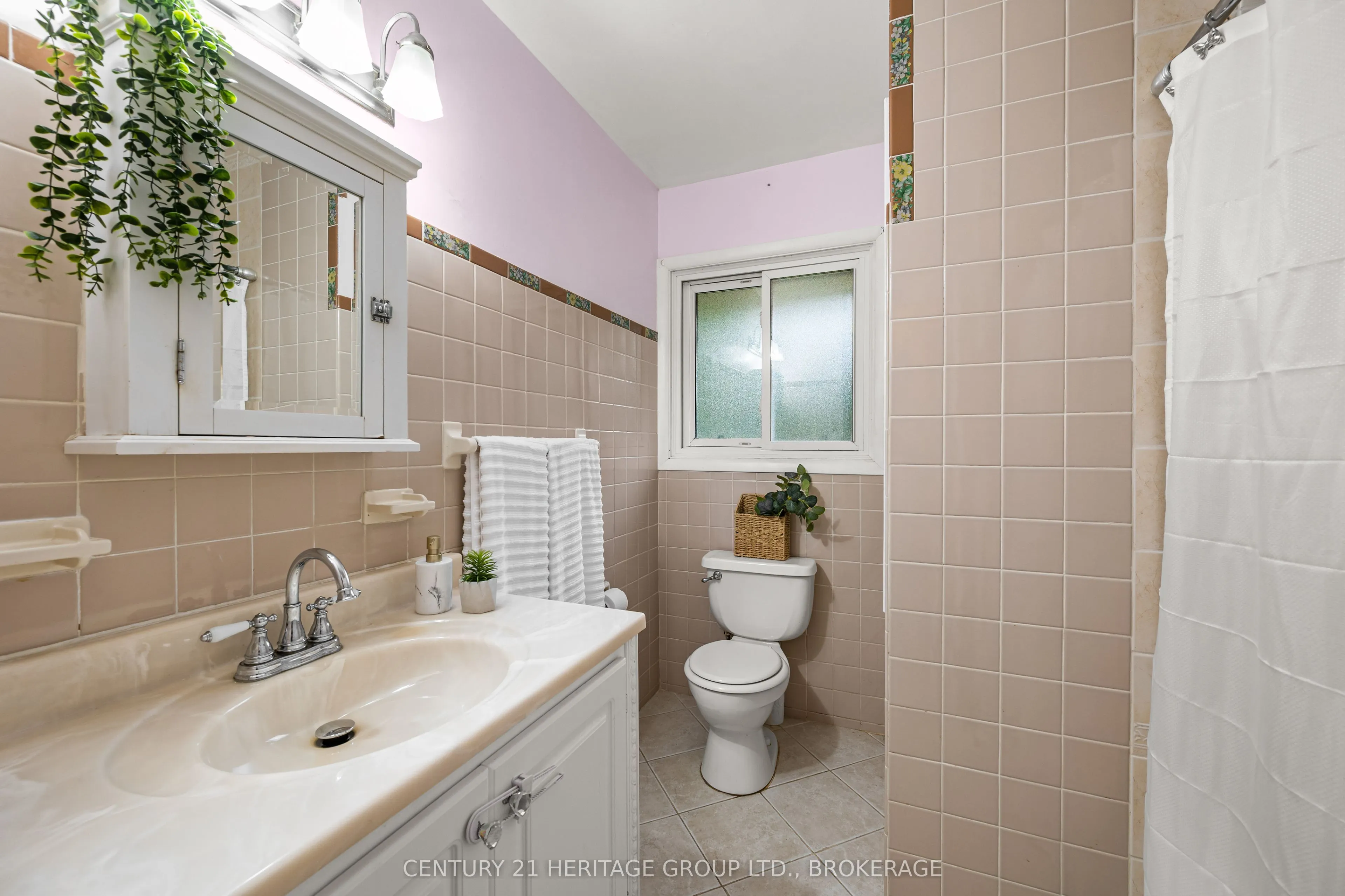 413 Maple Ridge Drive