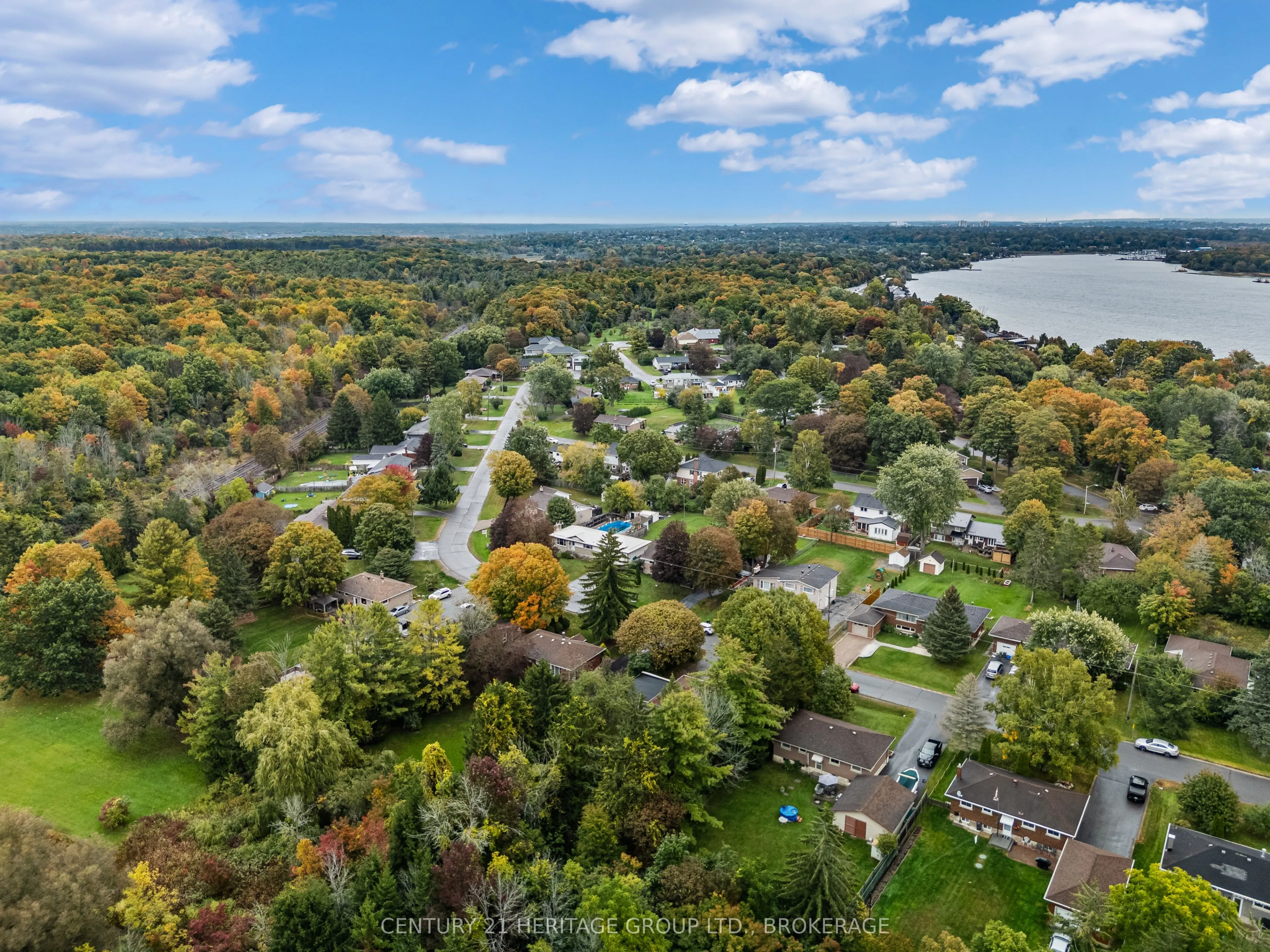 413 Maple Ridge Drive