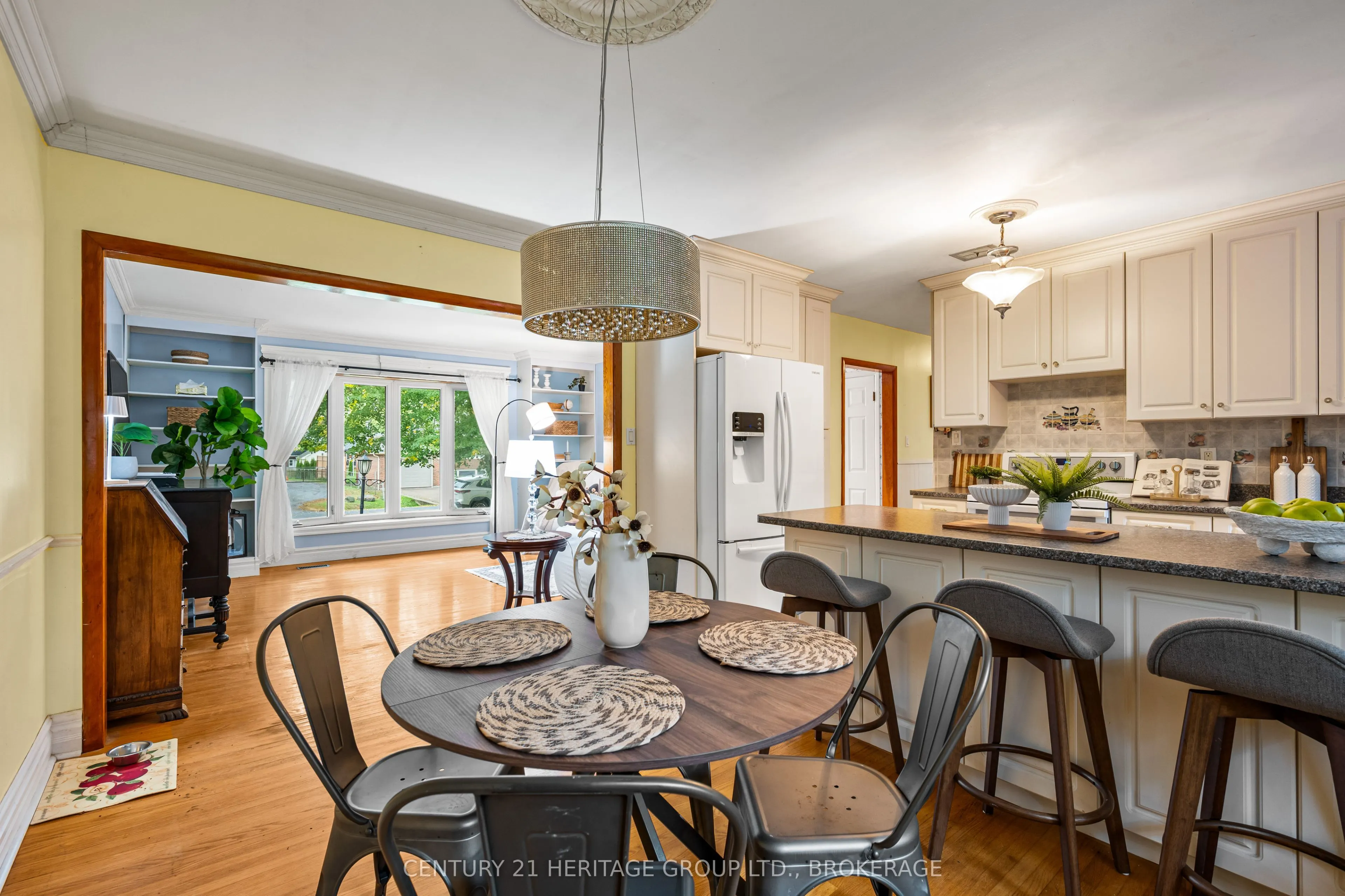 413 Maple Ridge Drive