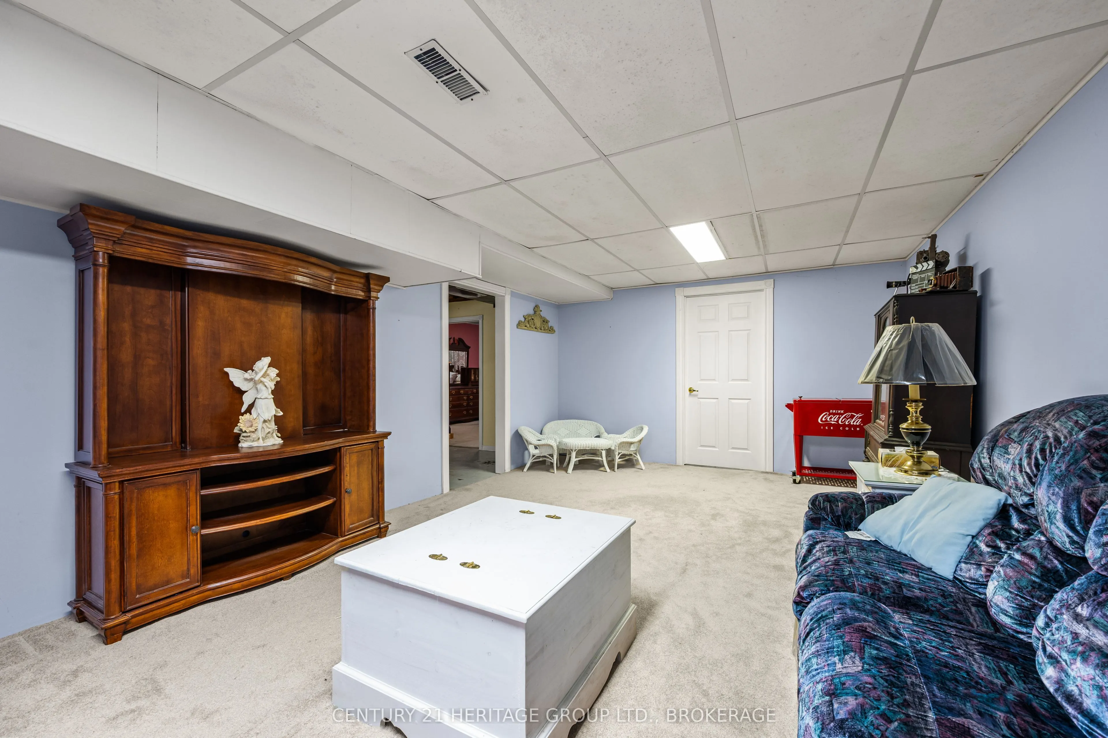 413 Maple Ridge Drive