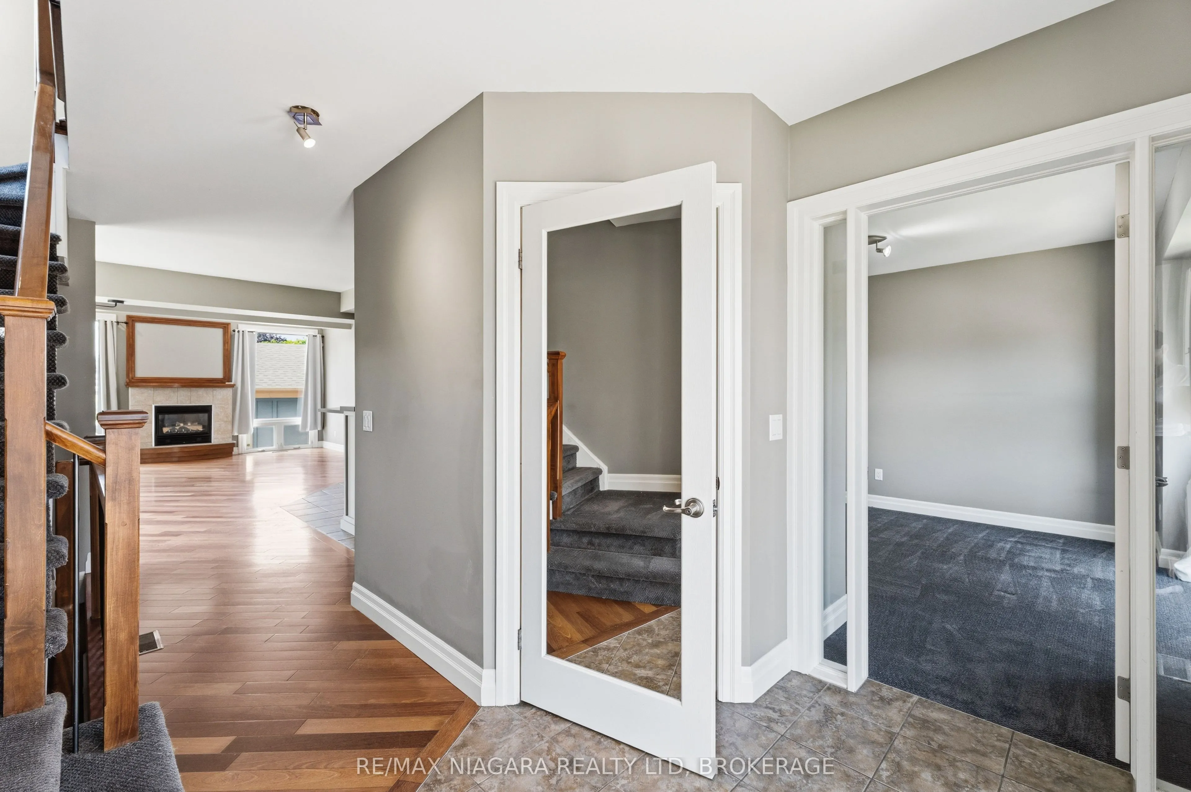 291 Vine Street