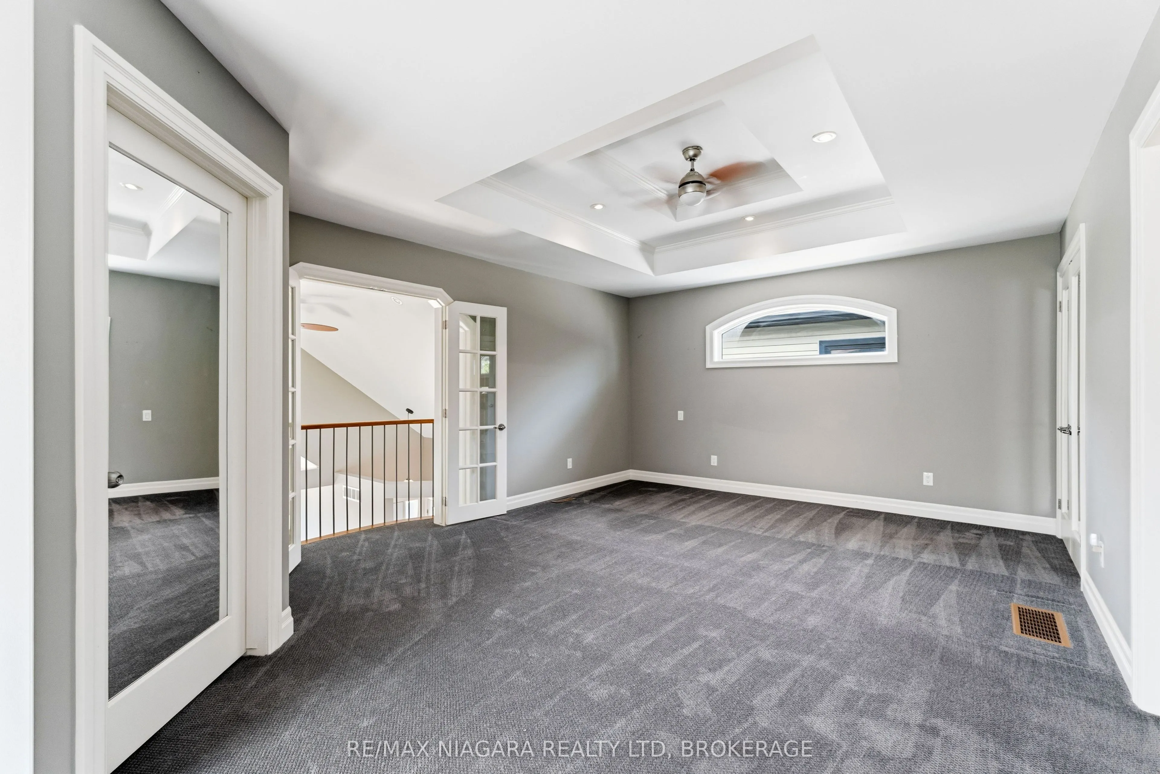 291 Vine Street
