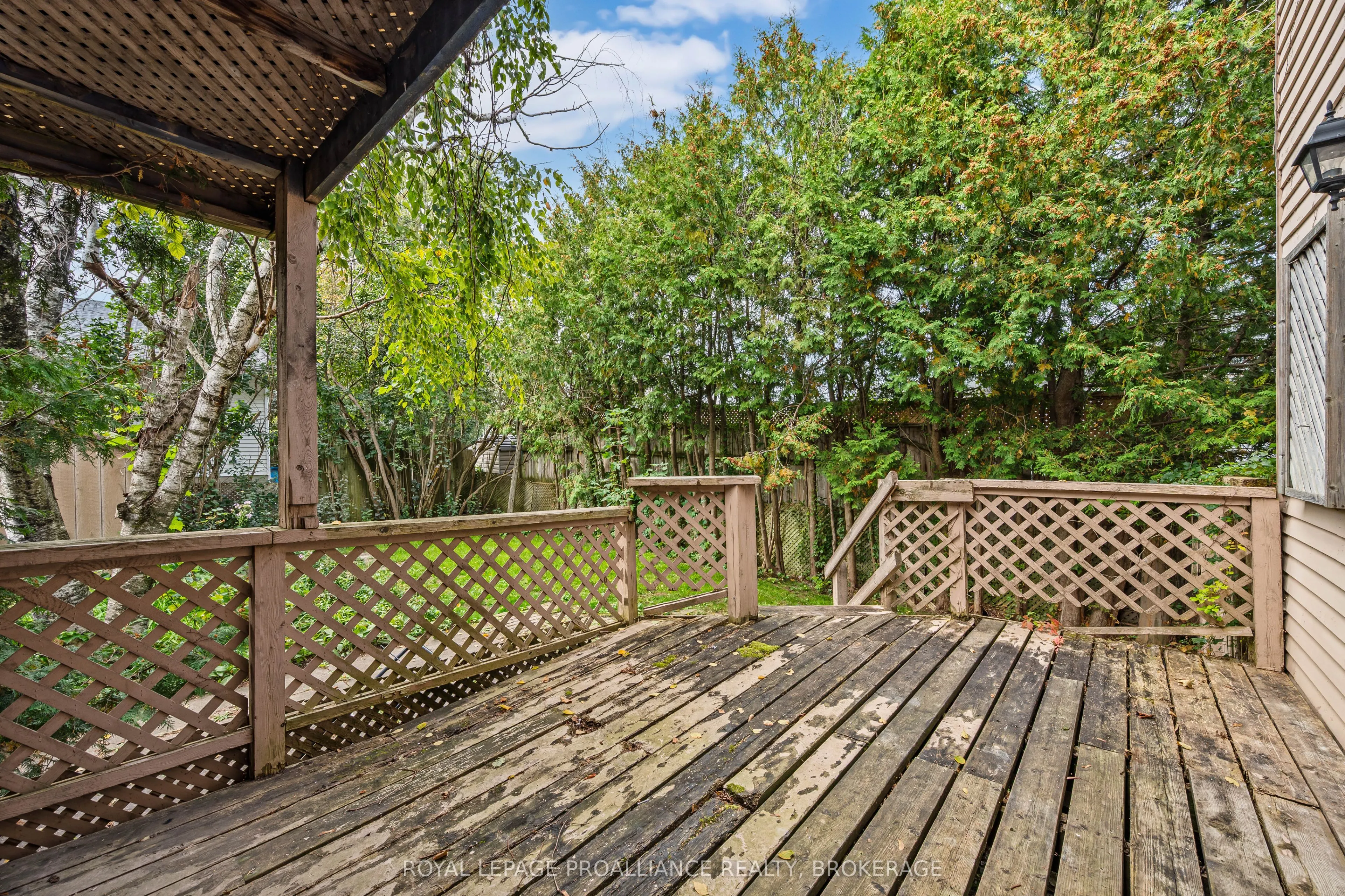42 Wycliffe Crescent
