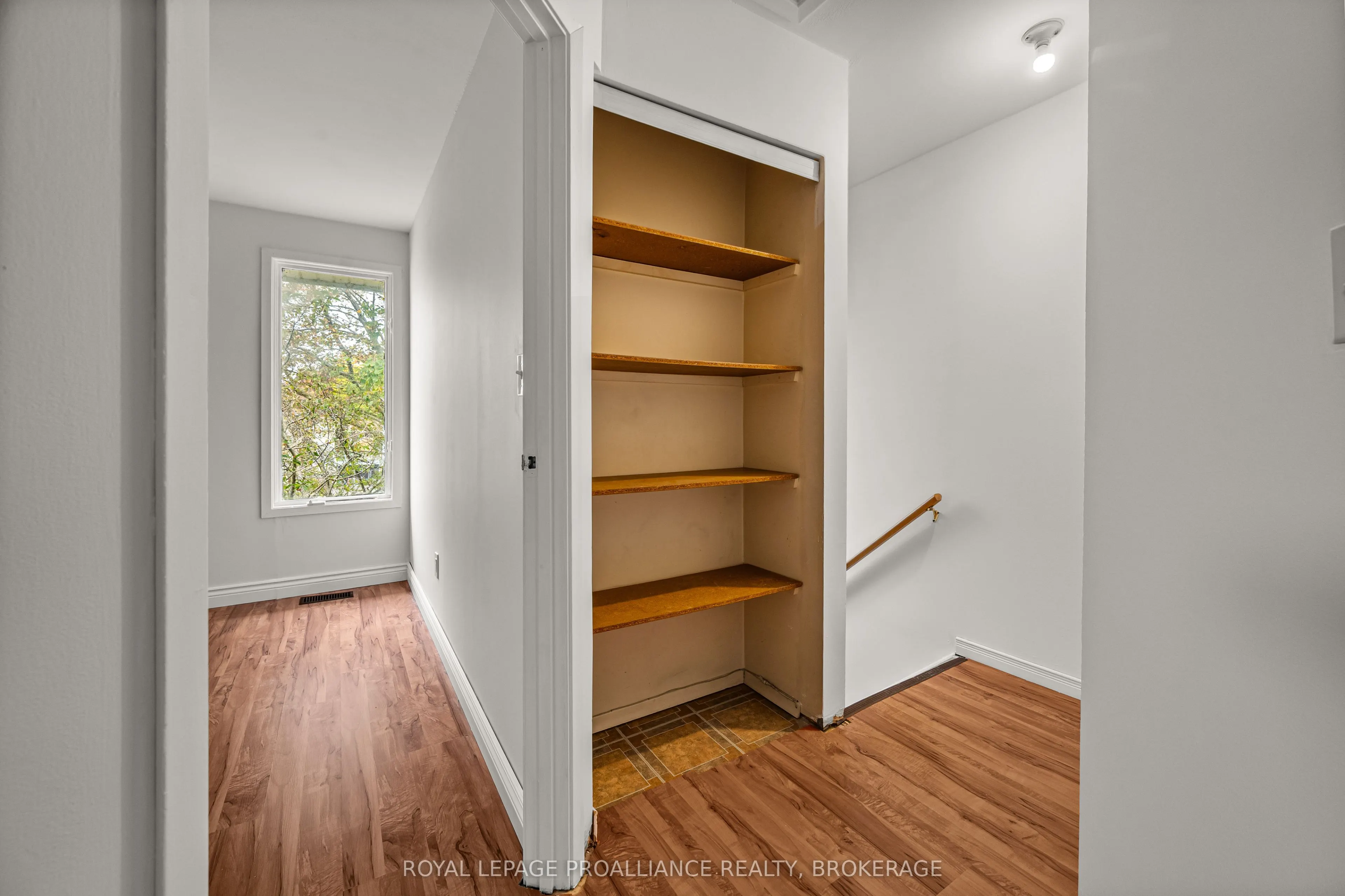 42 Wycliffe Crescent