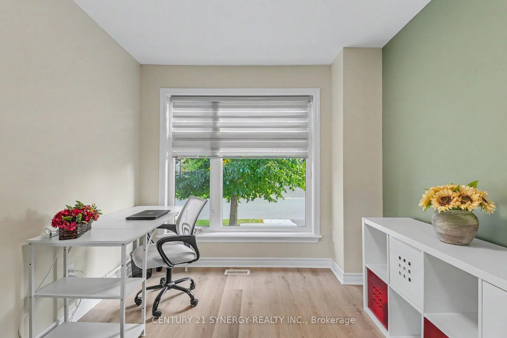 50 Spicebush Place