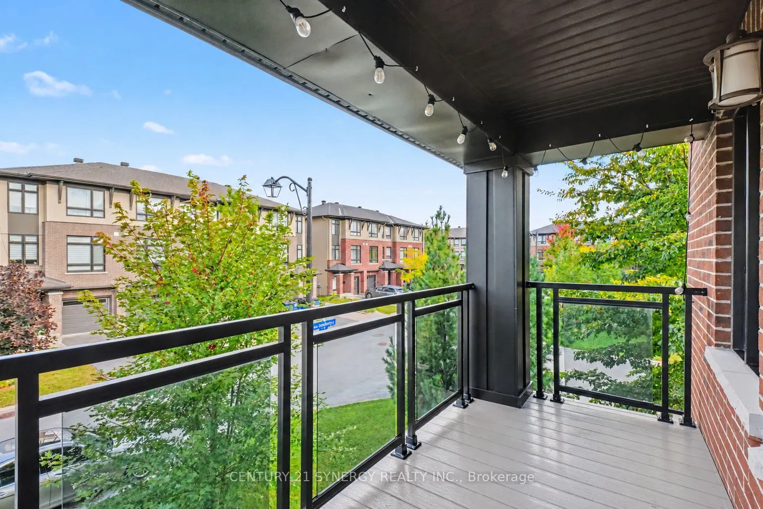 50 Spicebush Place
