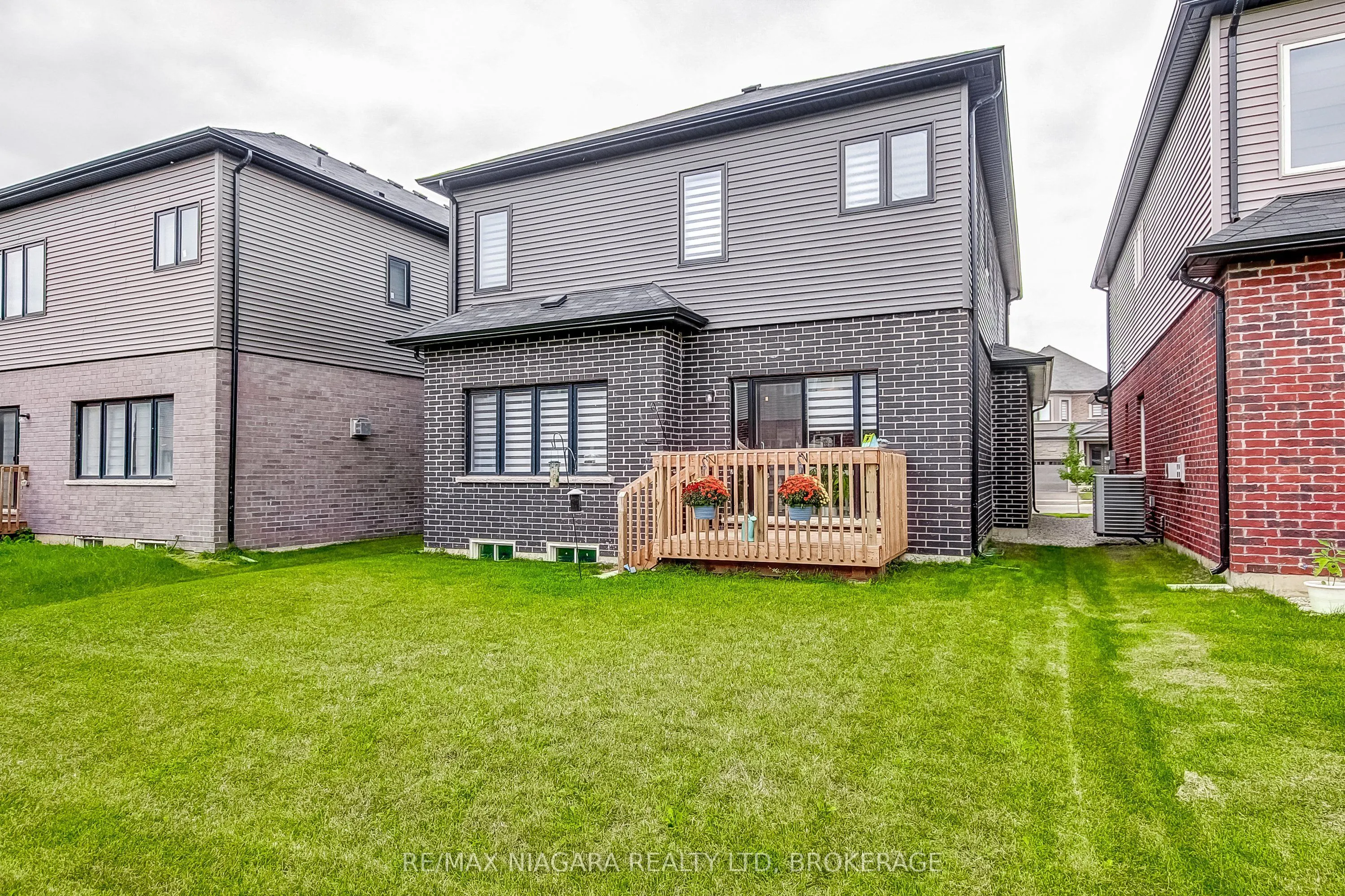 10 Ingalls Avenue