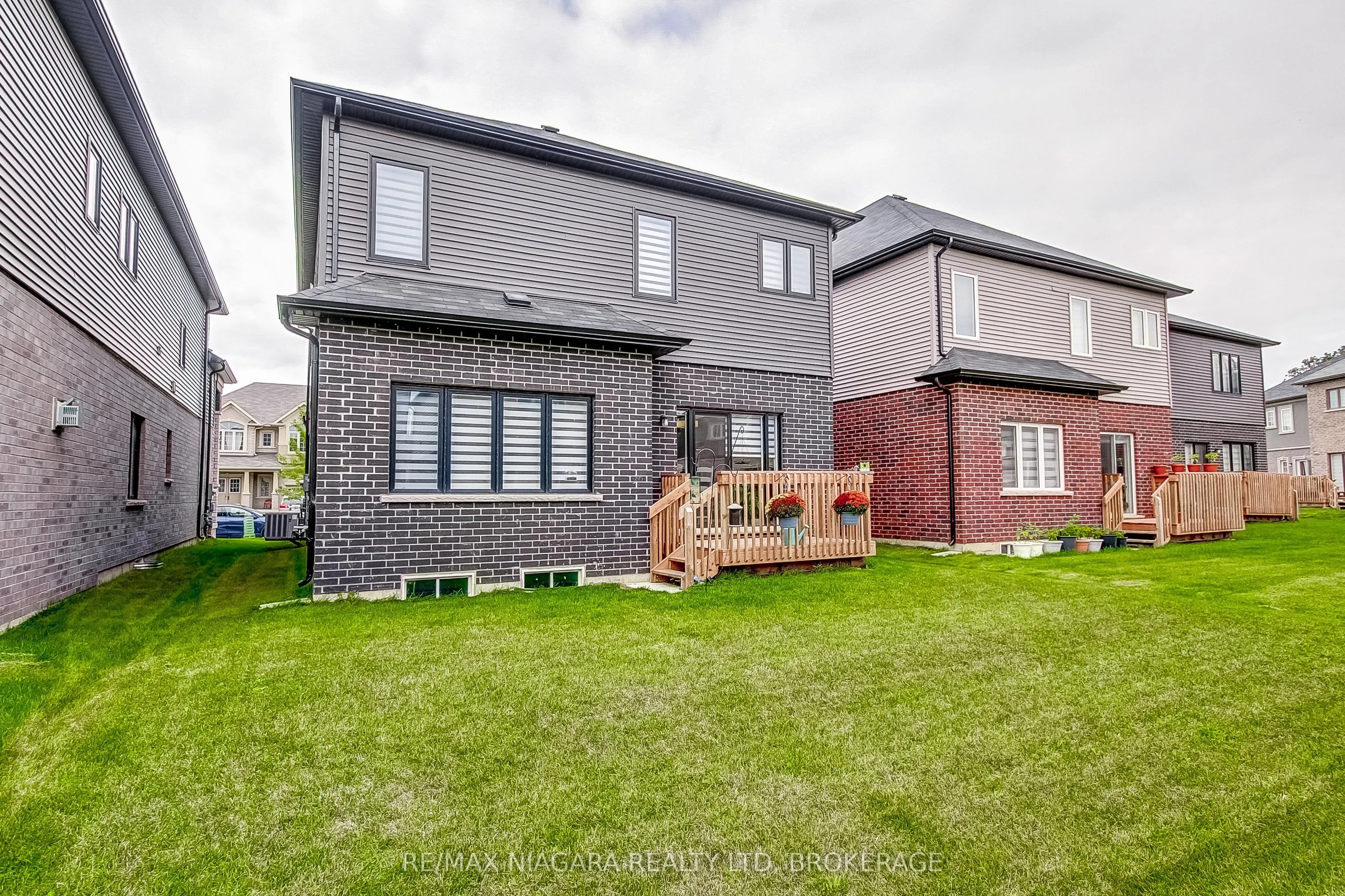 10 Ingalls Avenue