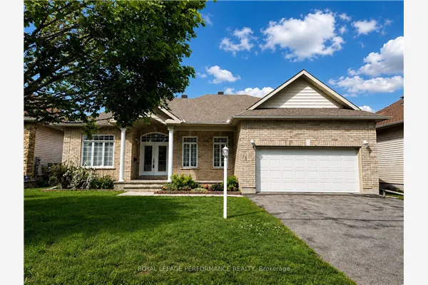 18 Hartsmere Drive