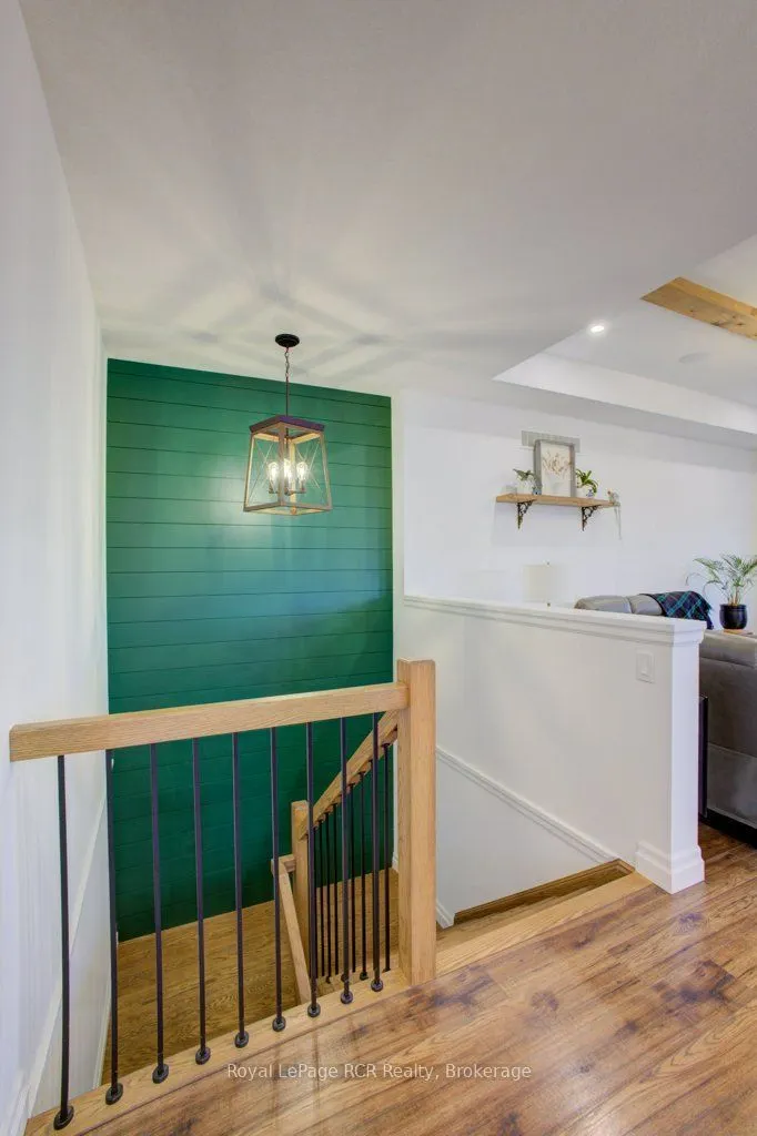 137 Walsh Street