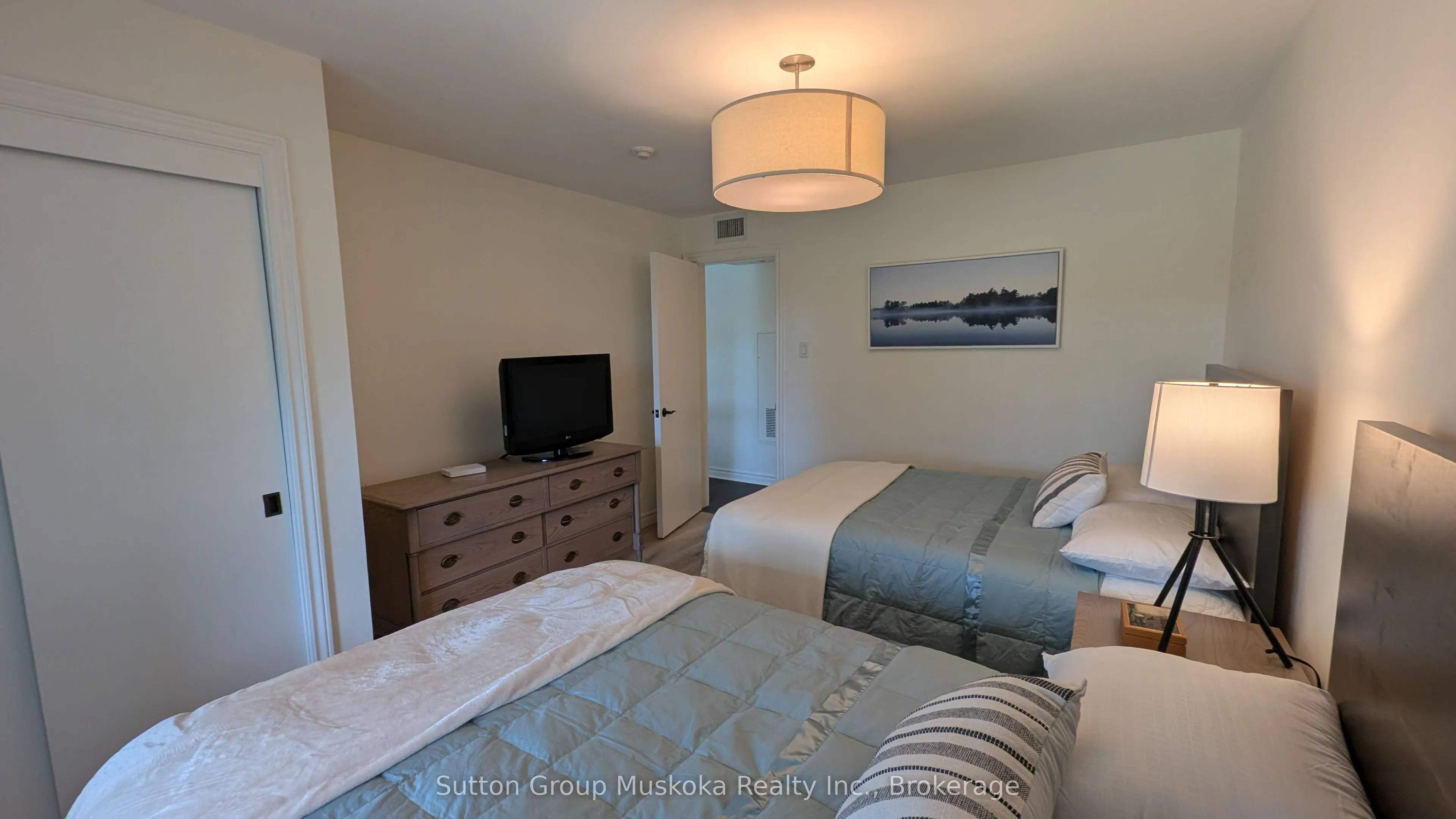 52-205 Deerhurst Drive #5