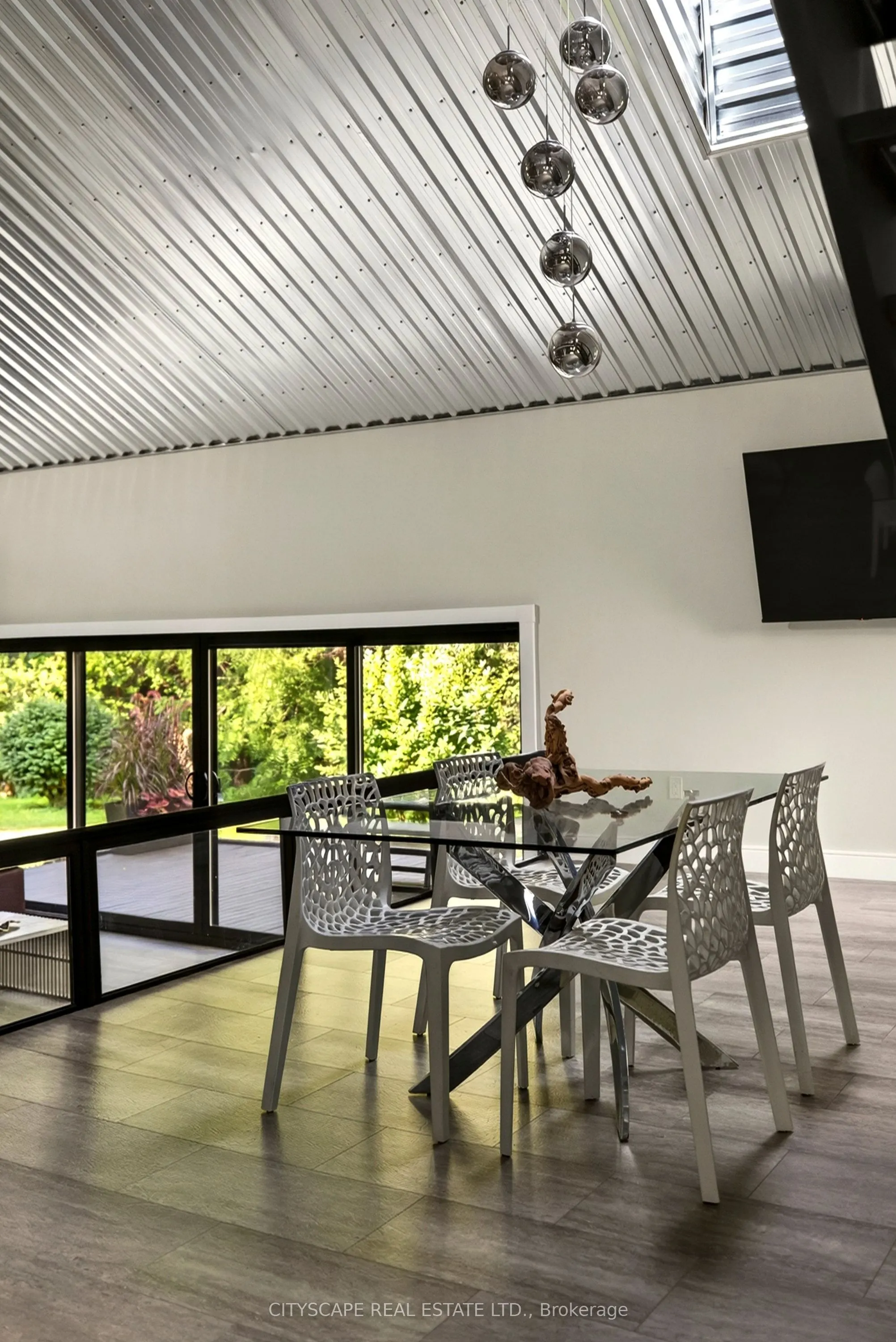 5 Firelane 14b Road