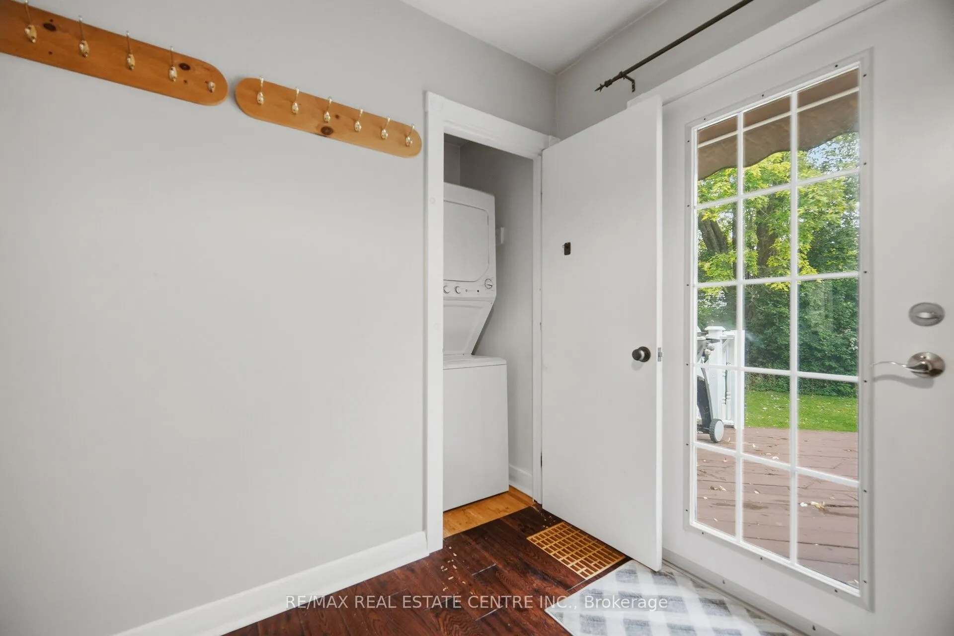 4 Lincoln Crescent