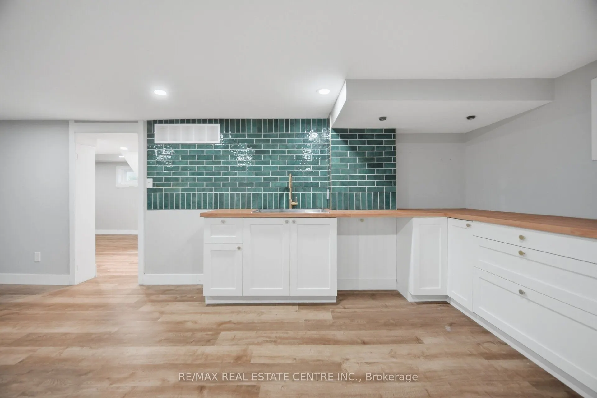 4 Lincoln Crescent