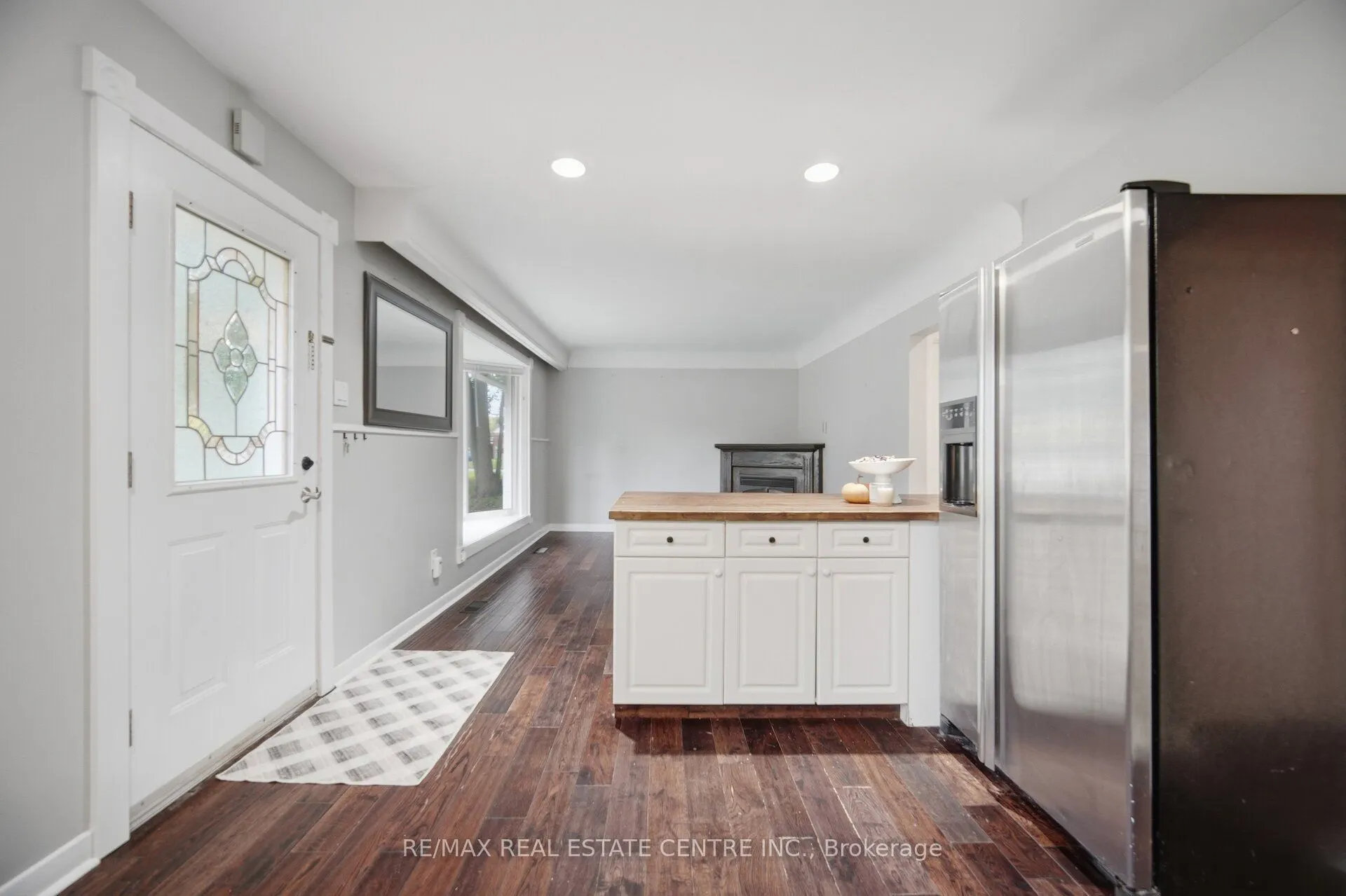 4 Lincoln Crescent