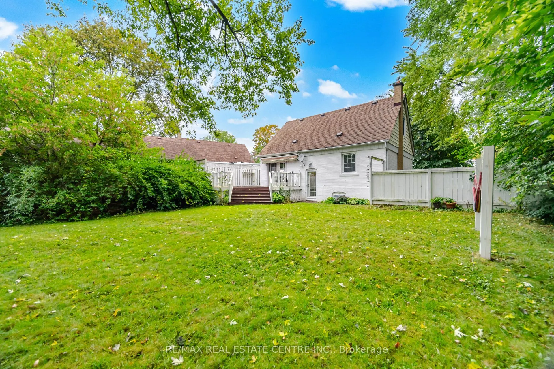 4 Lincoln Crescent