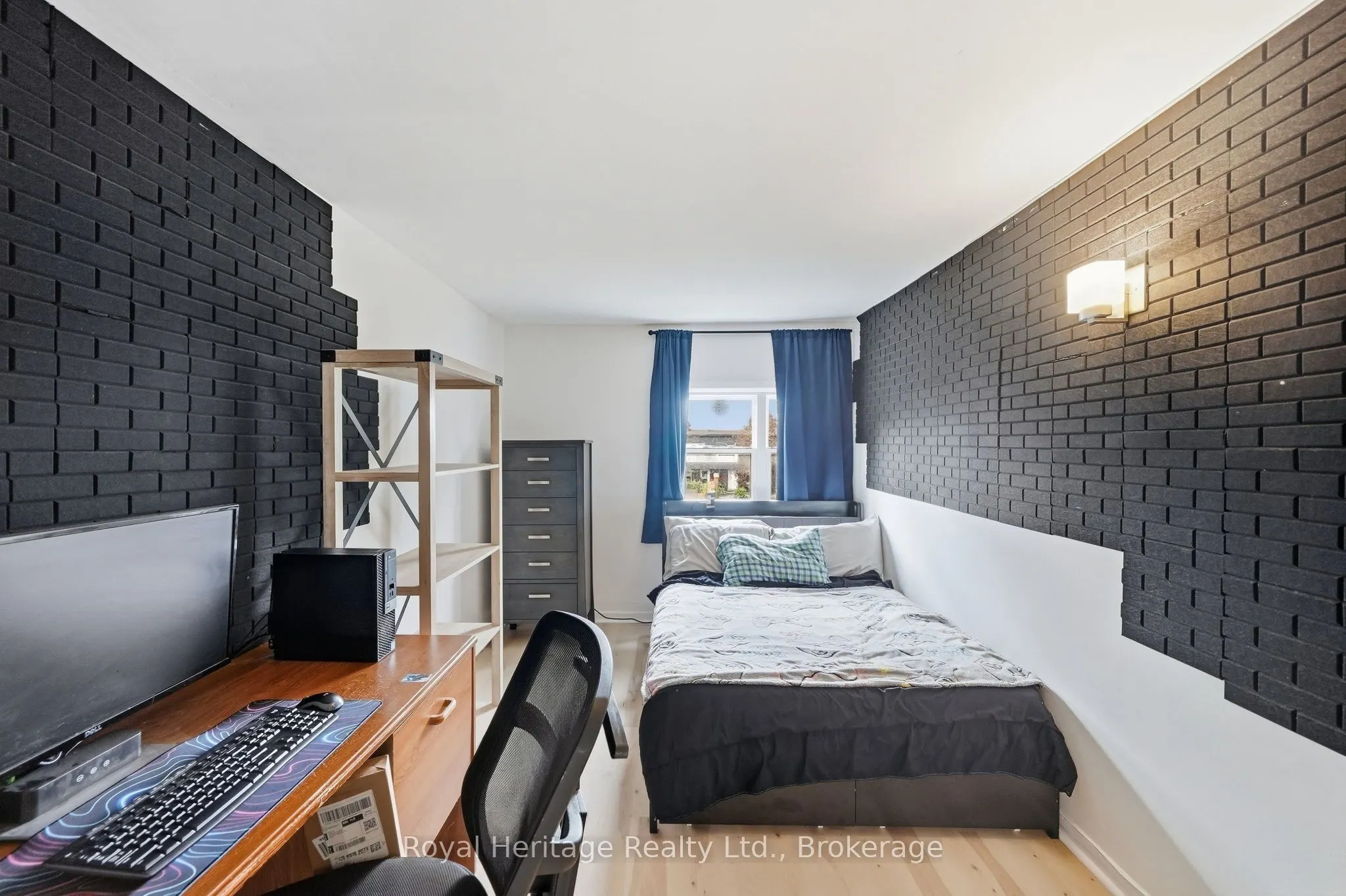 162 Cromwell Street #13