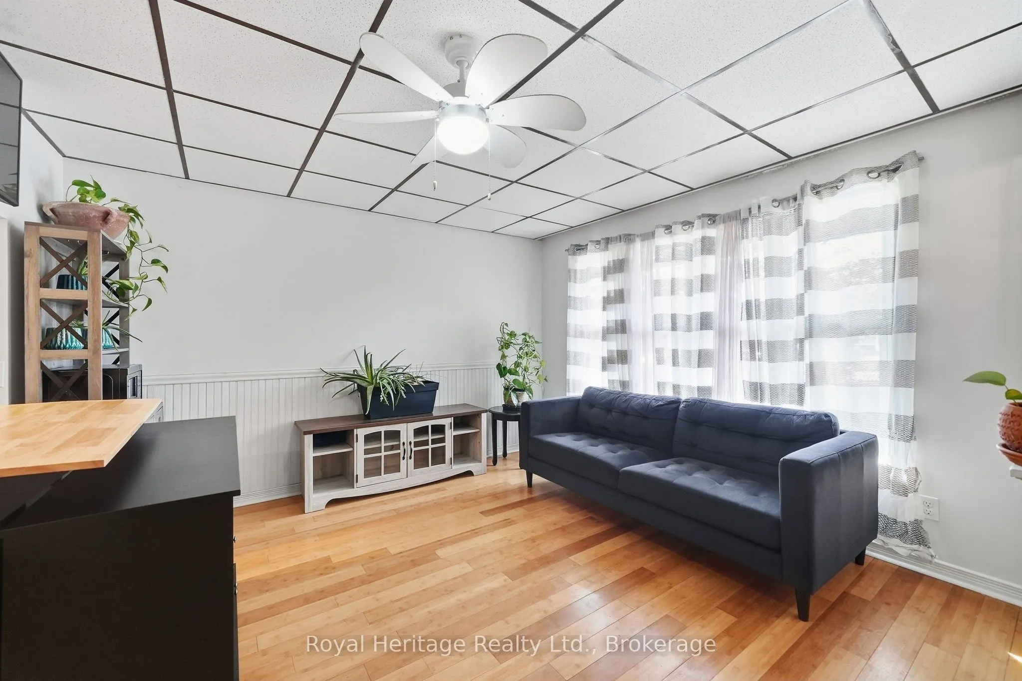 162 Cromwell Street #13