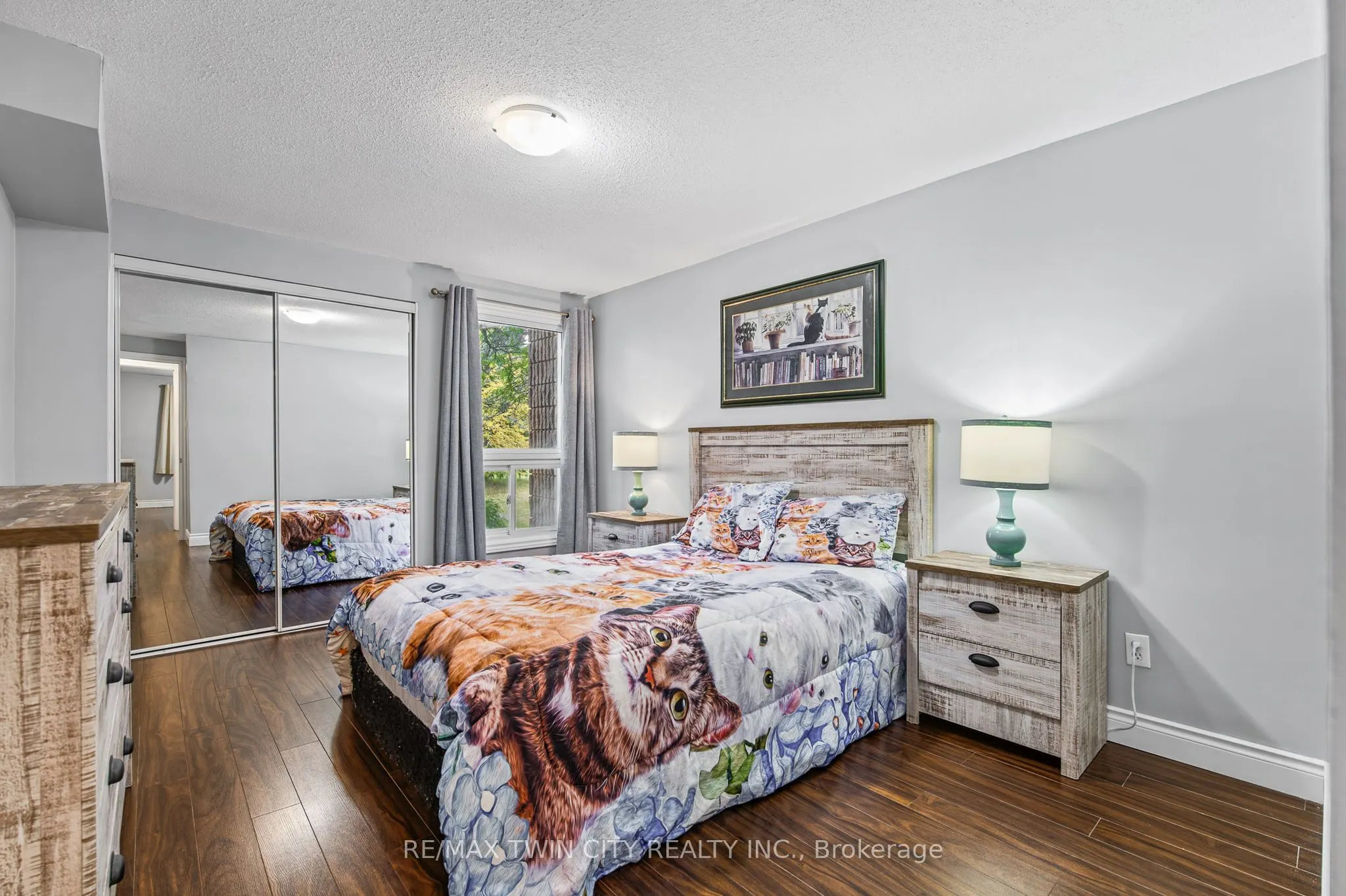 65 Glamis Road #74
