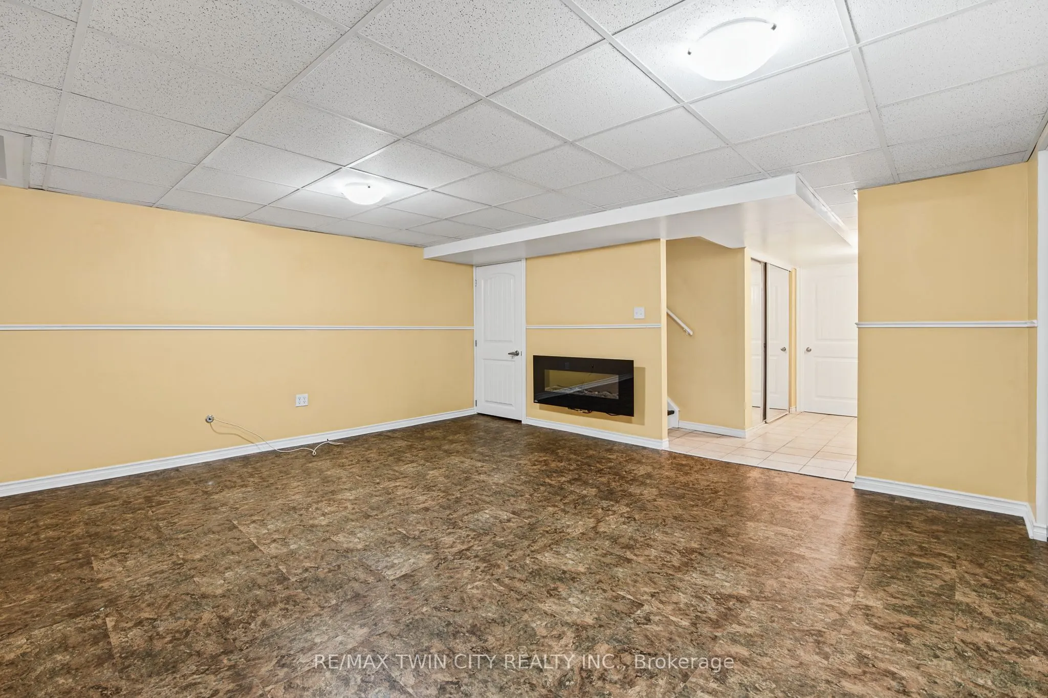 65 Glamis Road #74