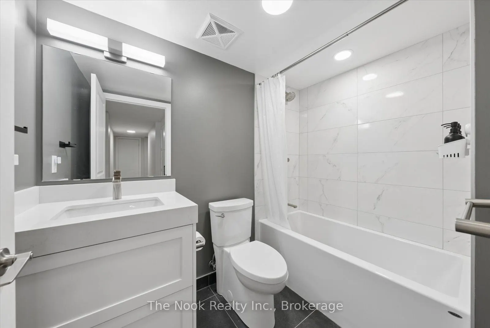 19 West Street N #16