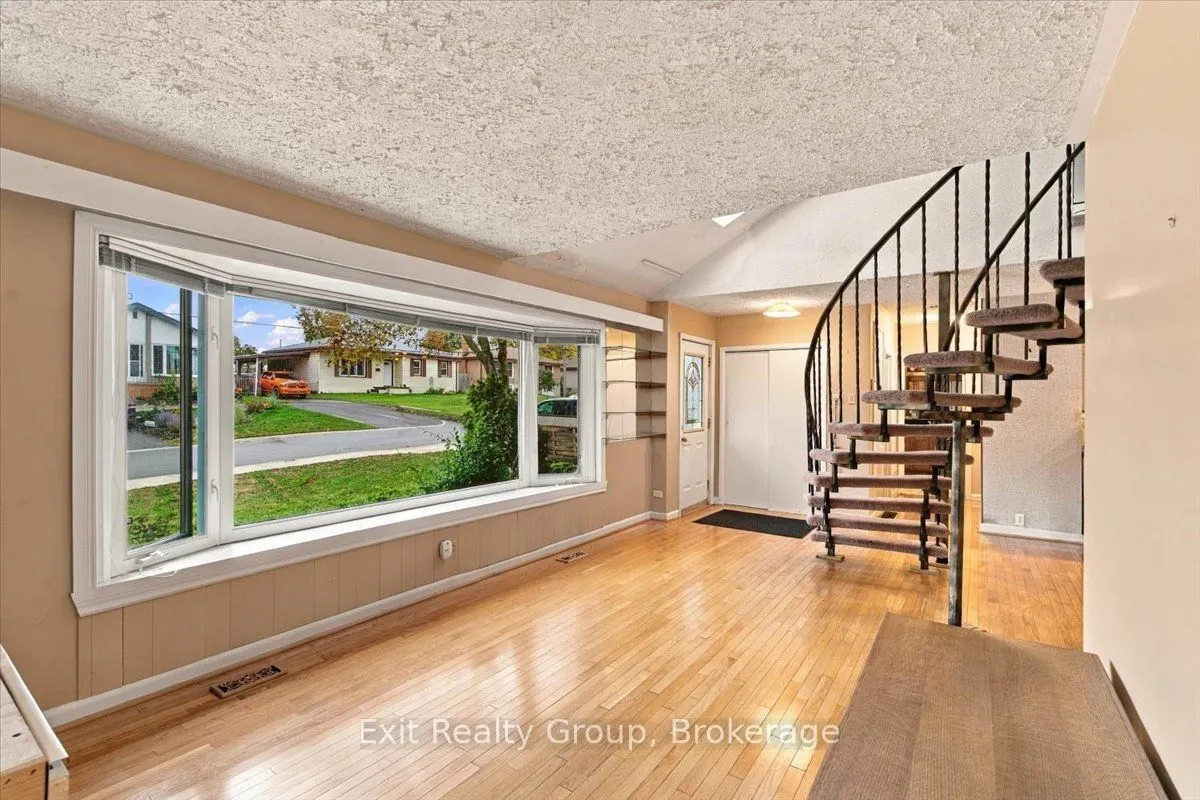 102 Orchard Drive