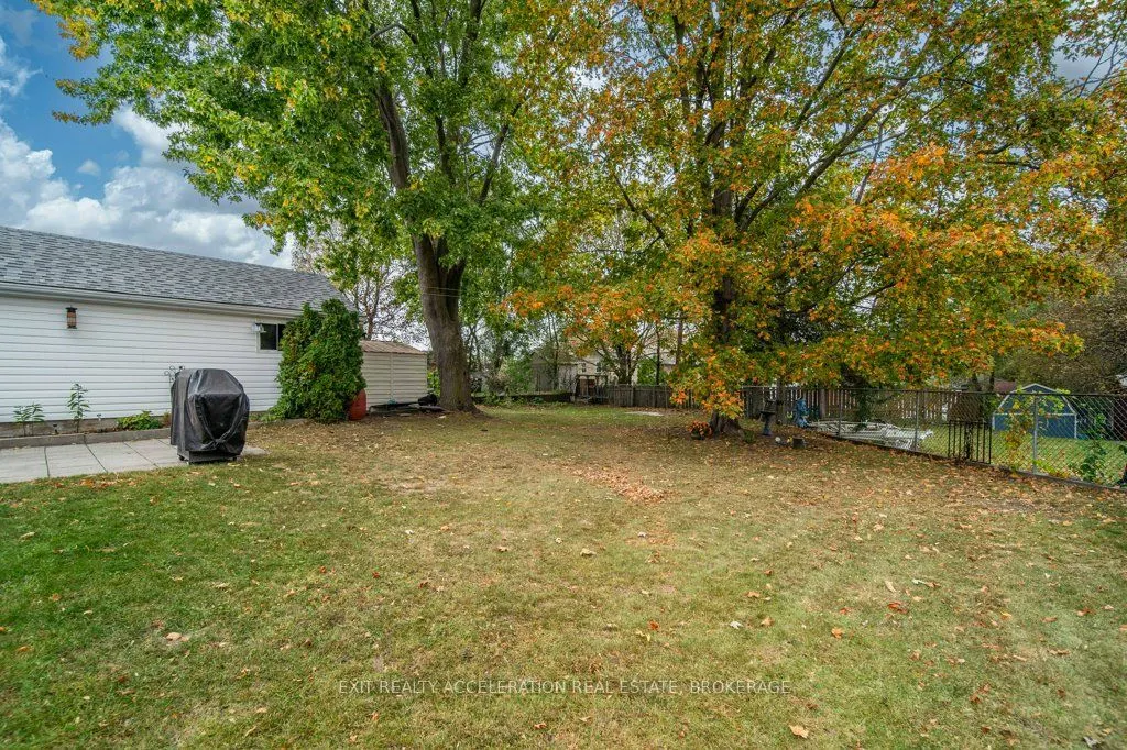 66 North Park Gardens