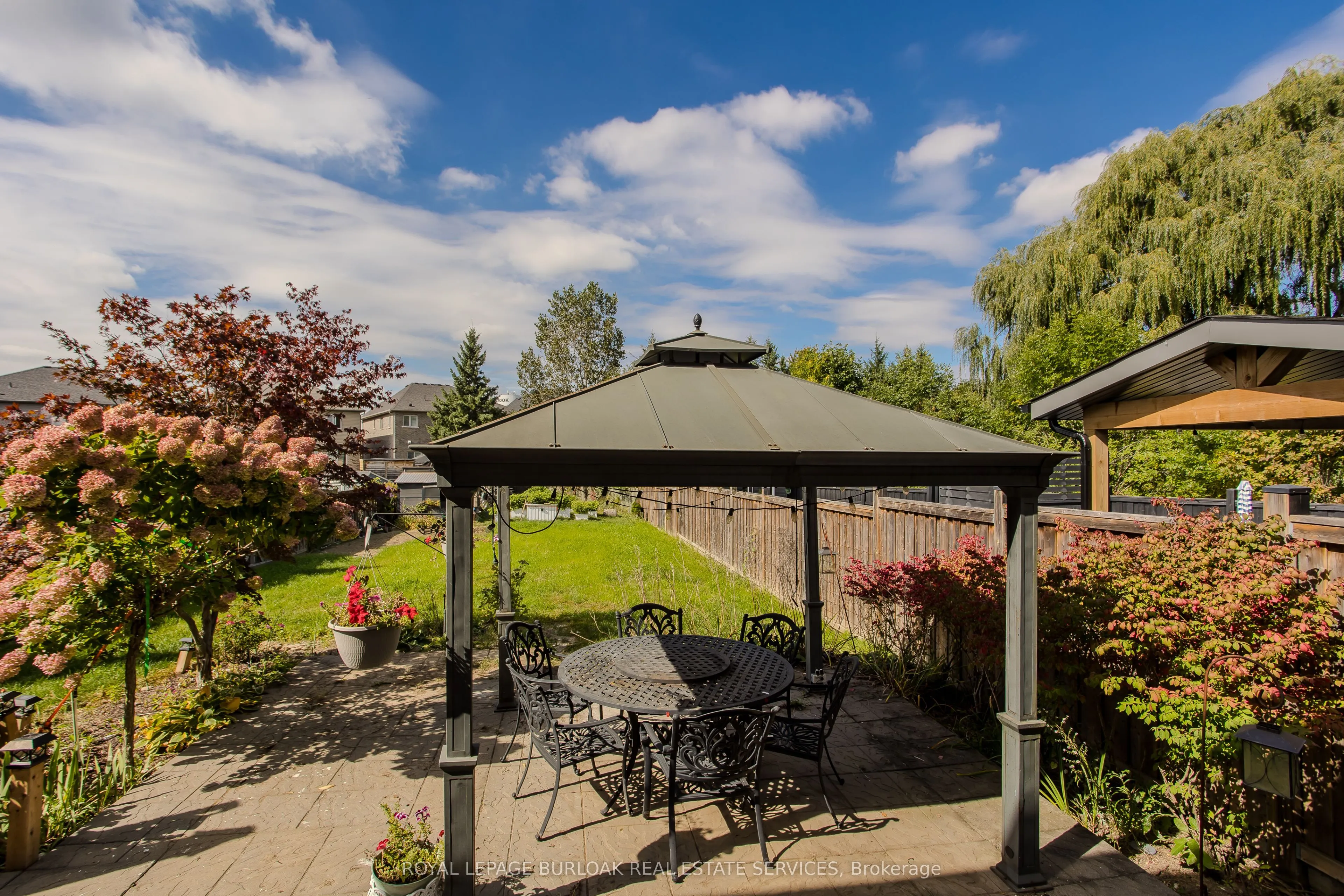 32 Great Oak Trail