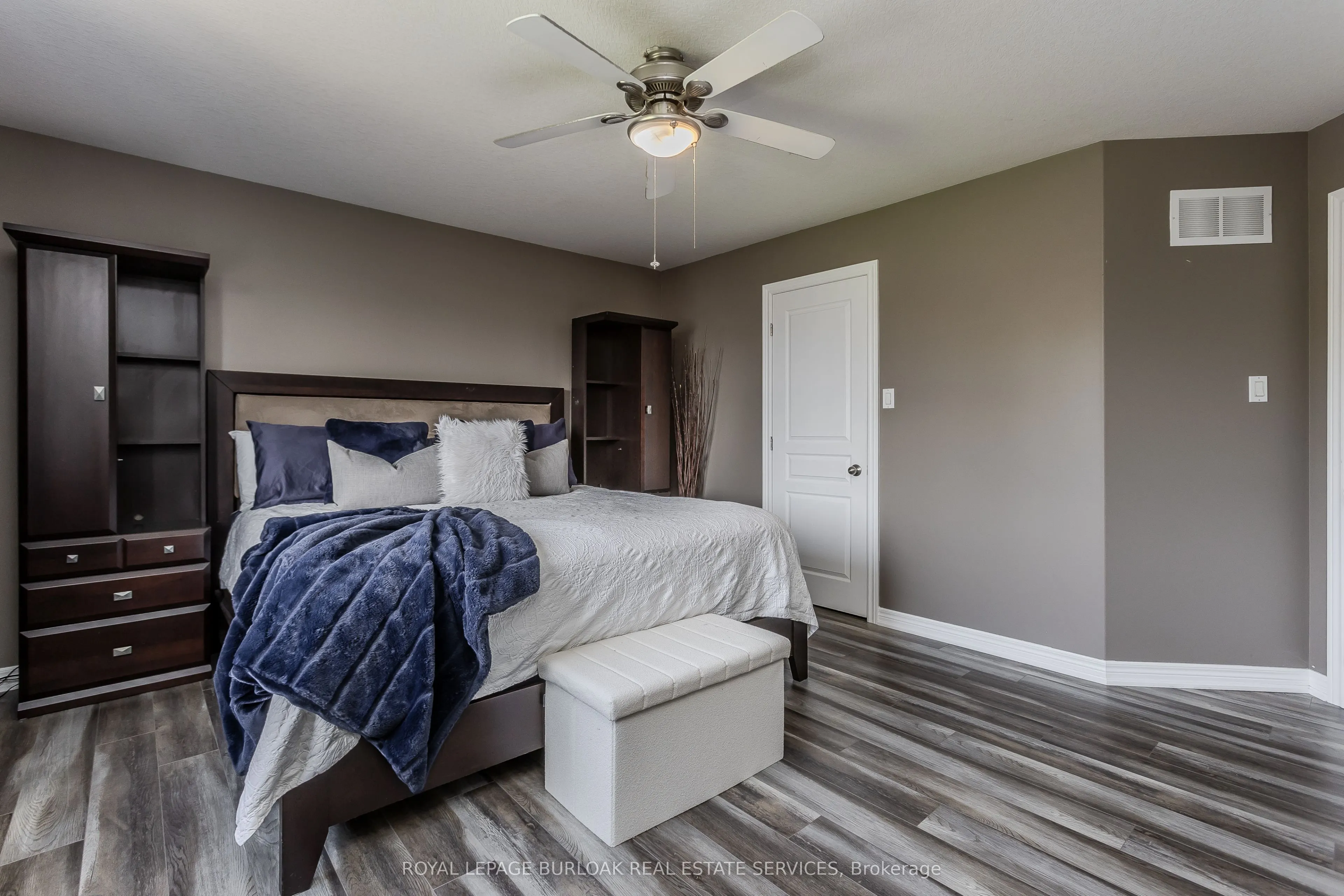 32 Great Oak Trail