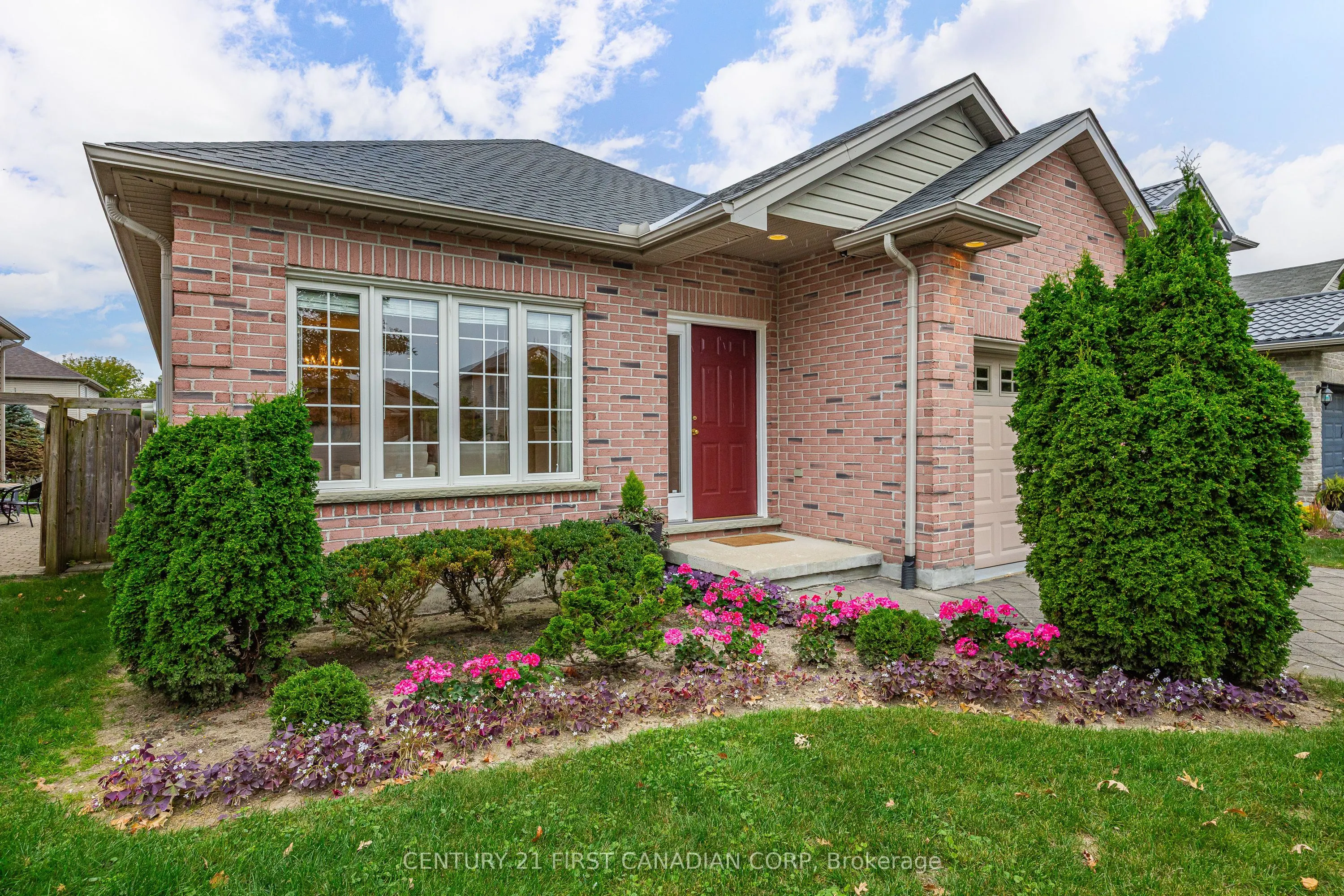1777 Ennismore Crescent