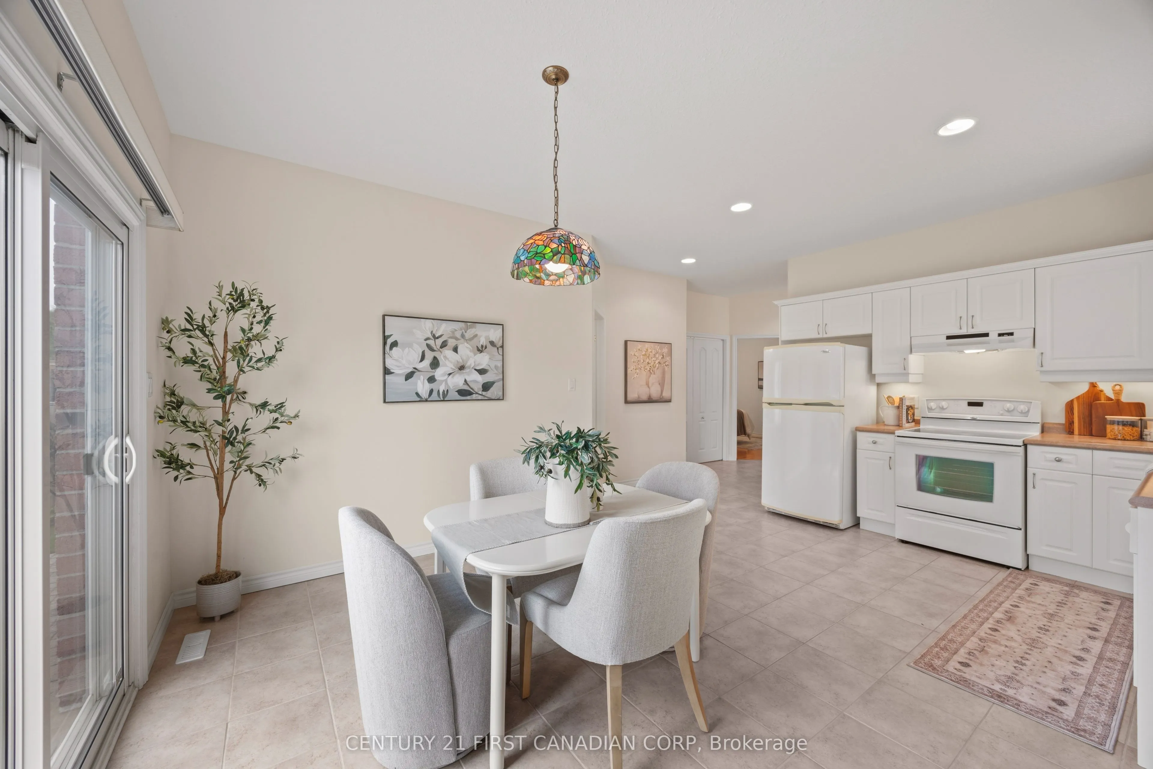 1777 Ennismore Crescent