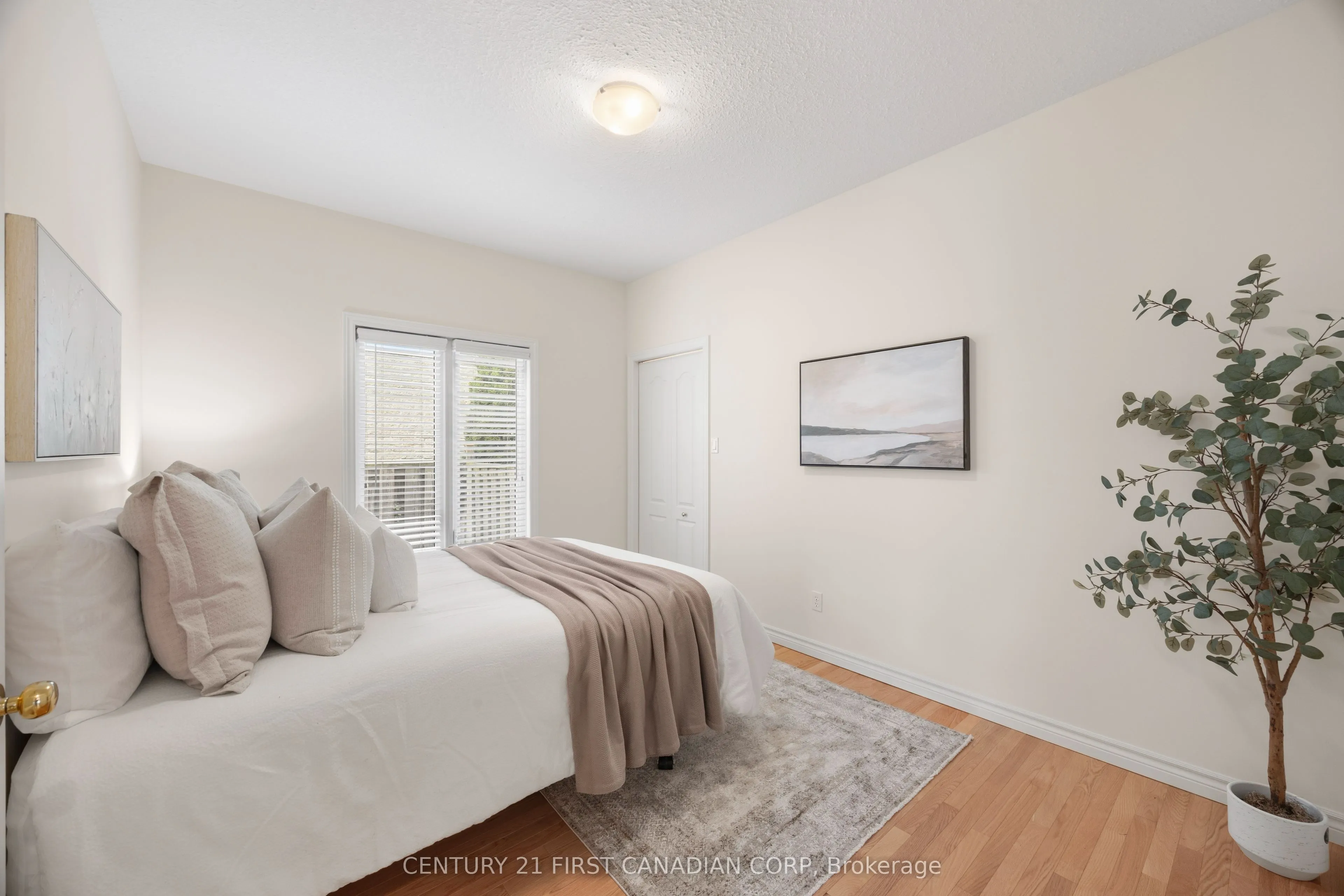 1777 Ennismore Crescent