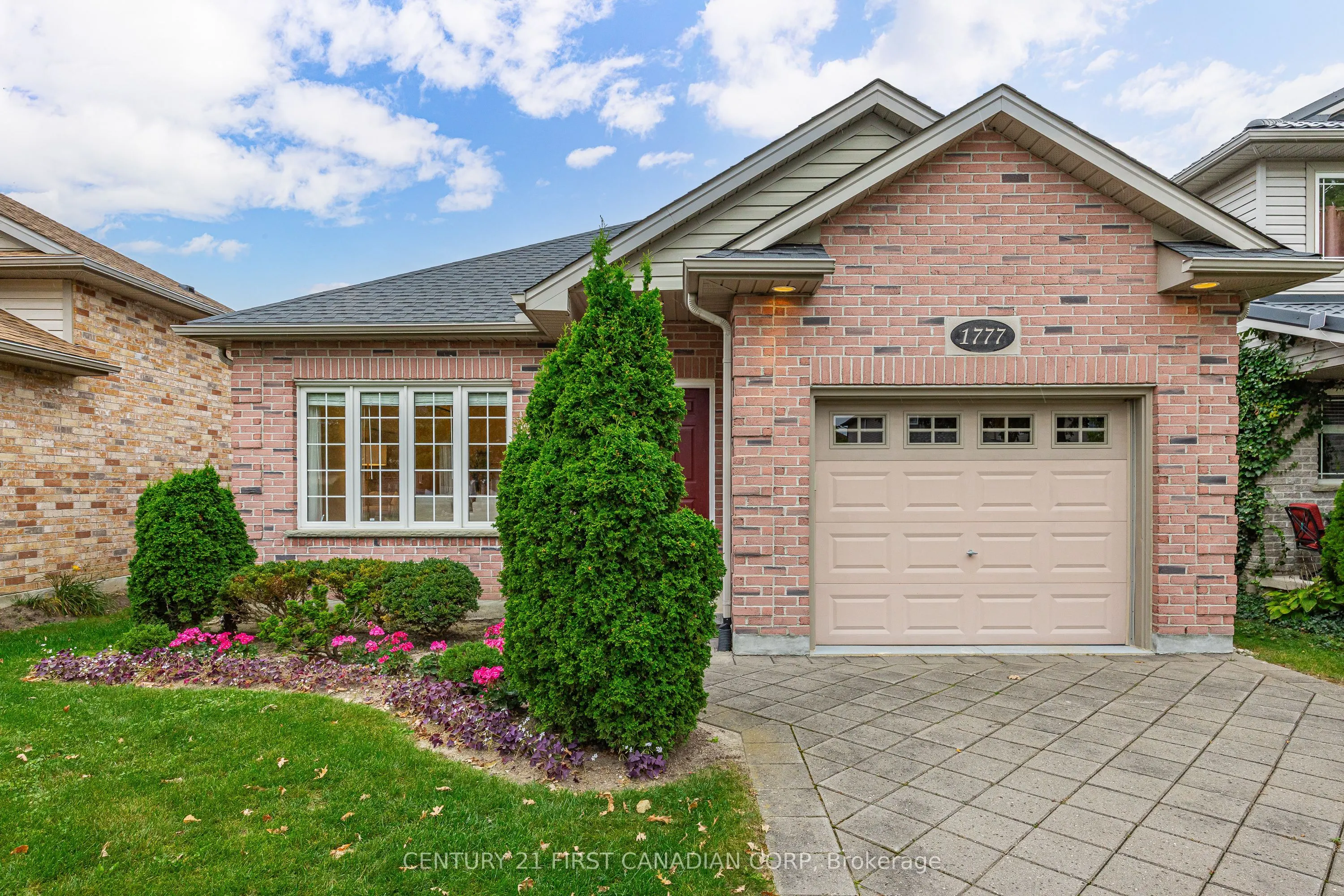 1777 Ennismore Crescent