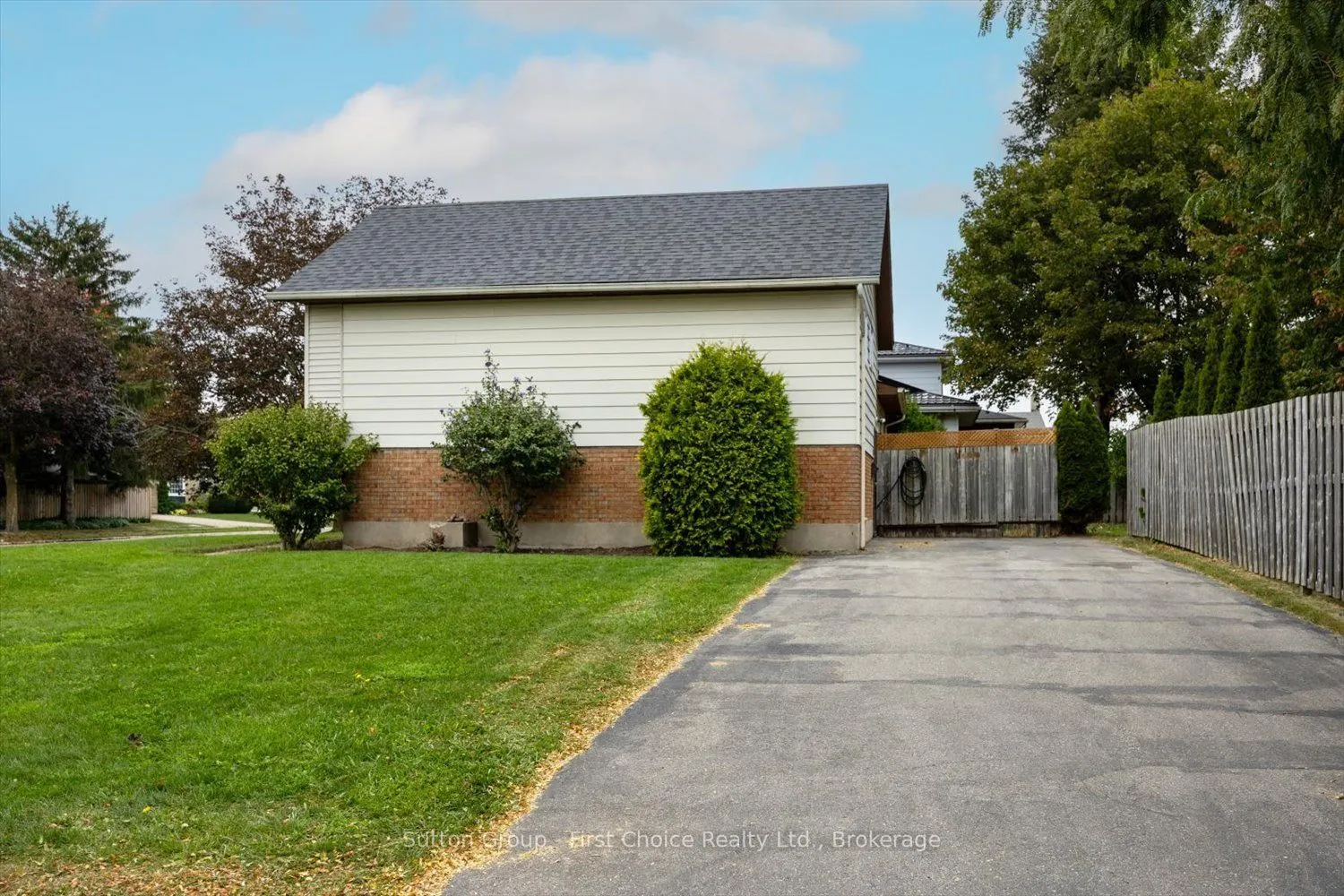 8 SARGINT Street