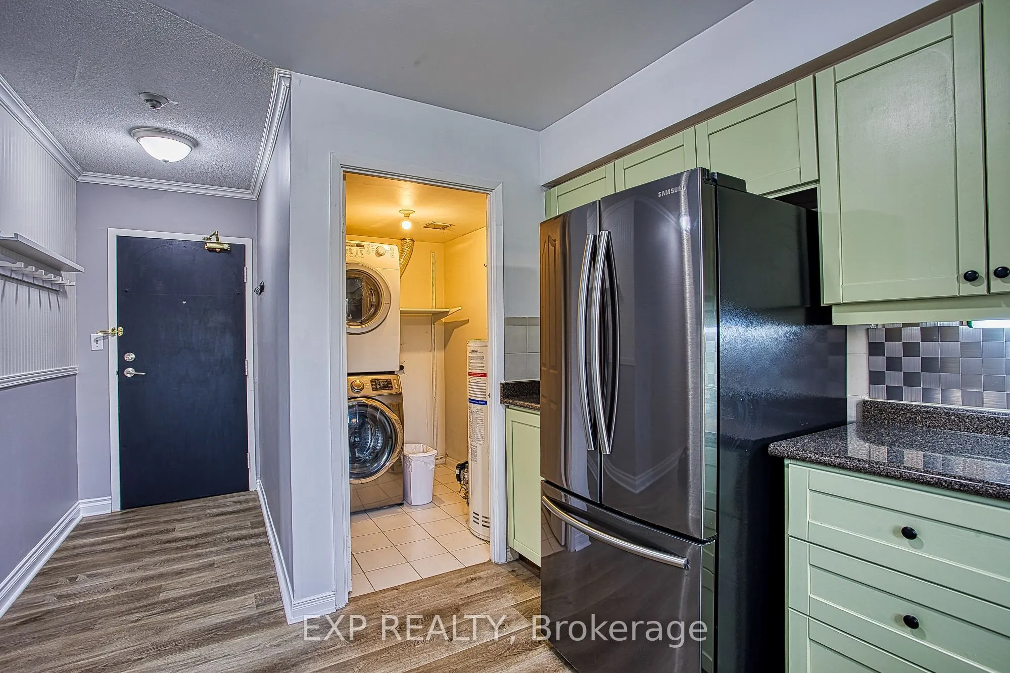 17 King Street E #502